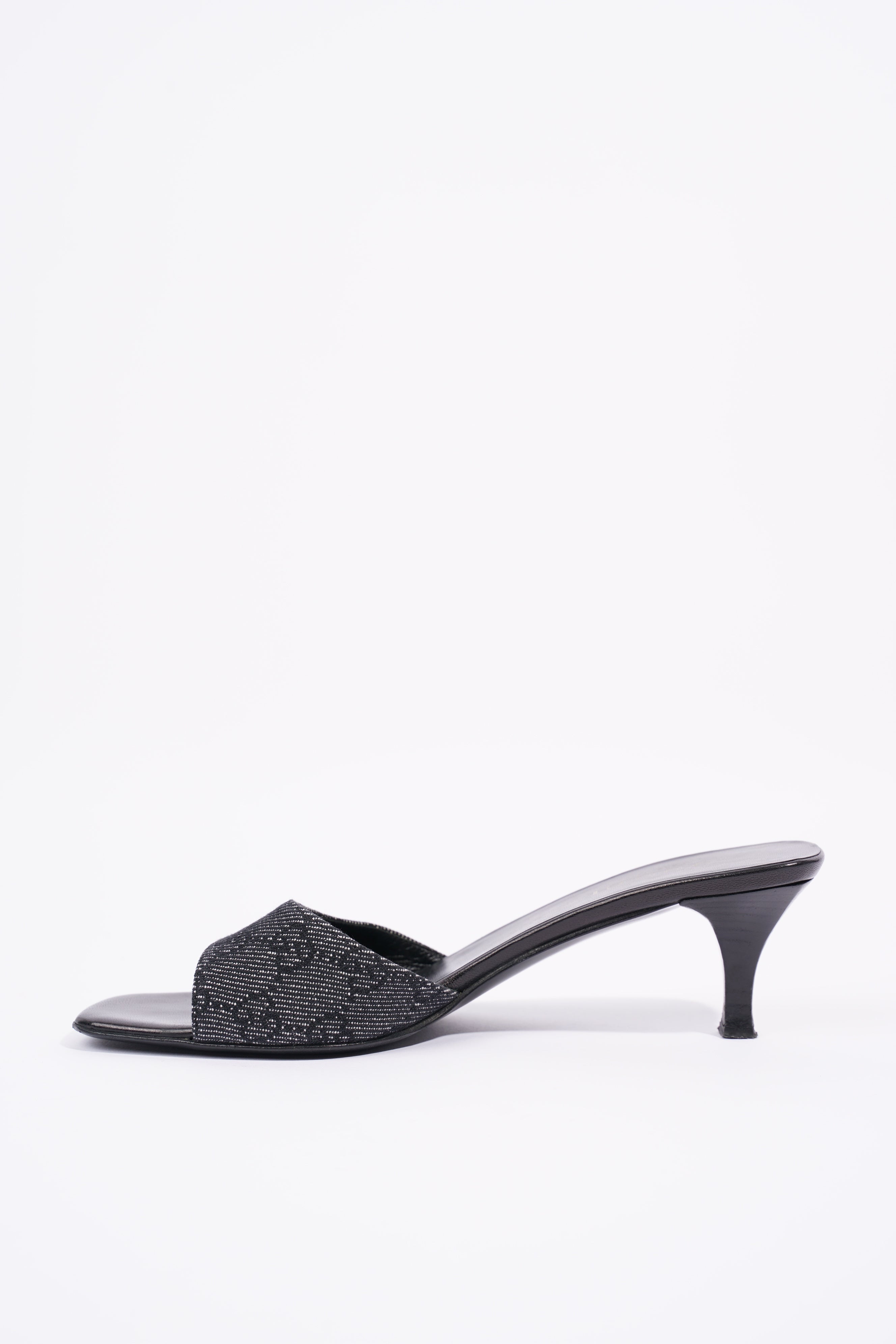 Gucci Womens Mule Sandals Black / White EU 37 / UK 4