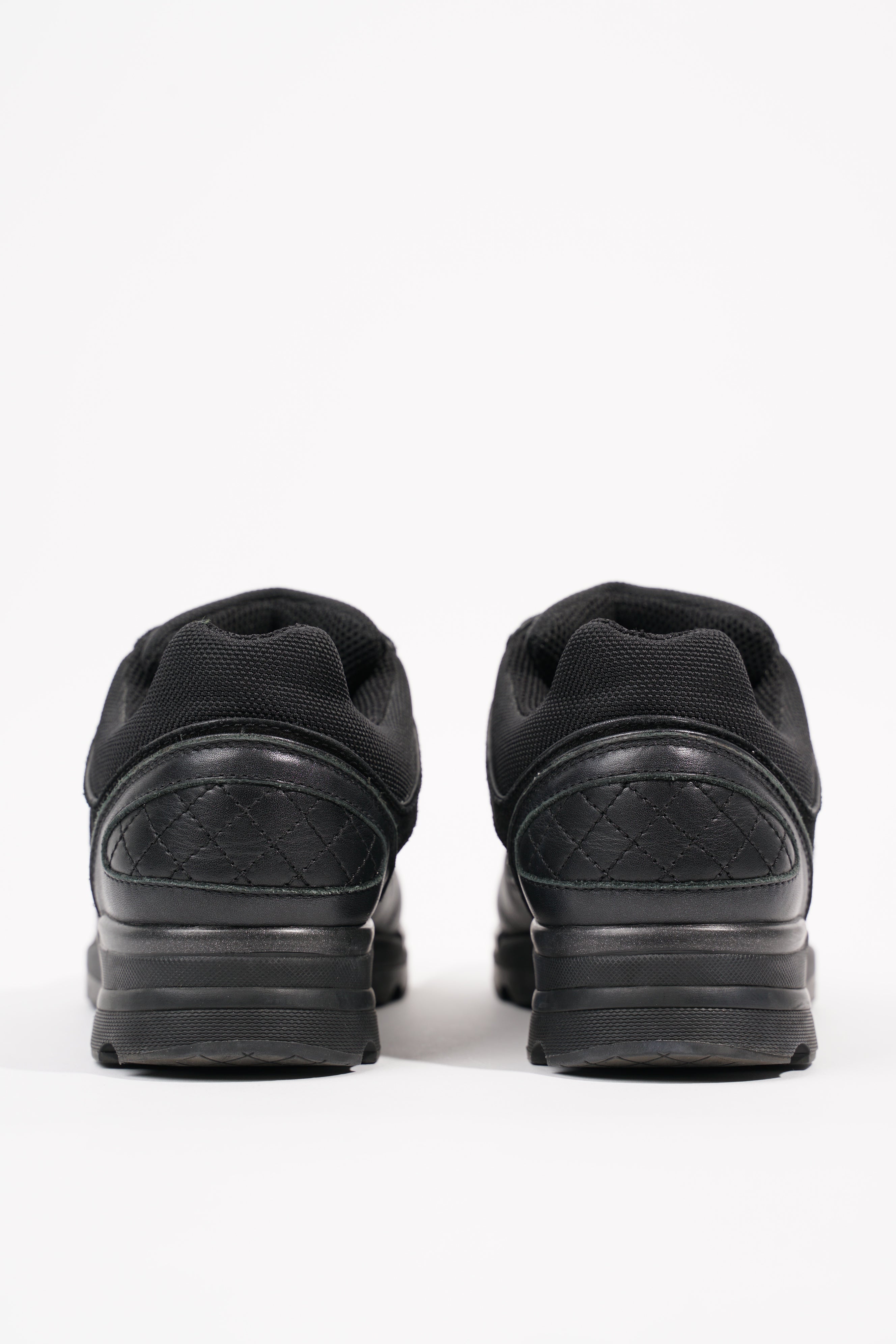 Chanel Womens CC Logo Black EU 37 / UK 4