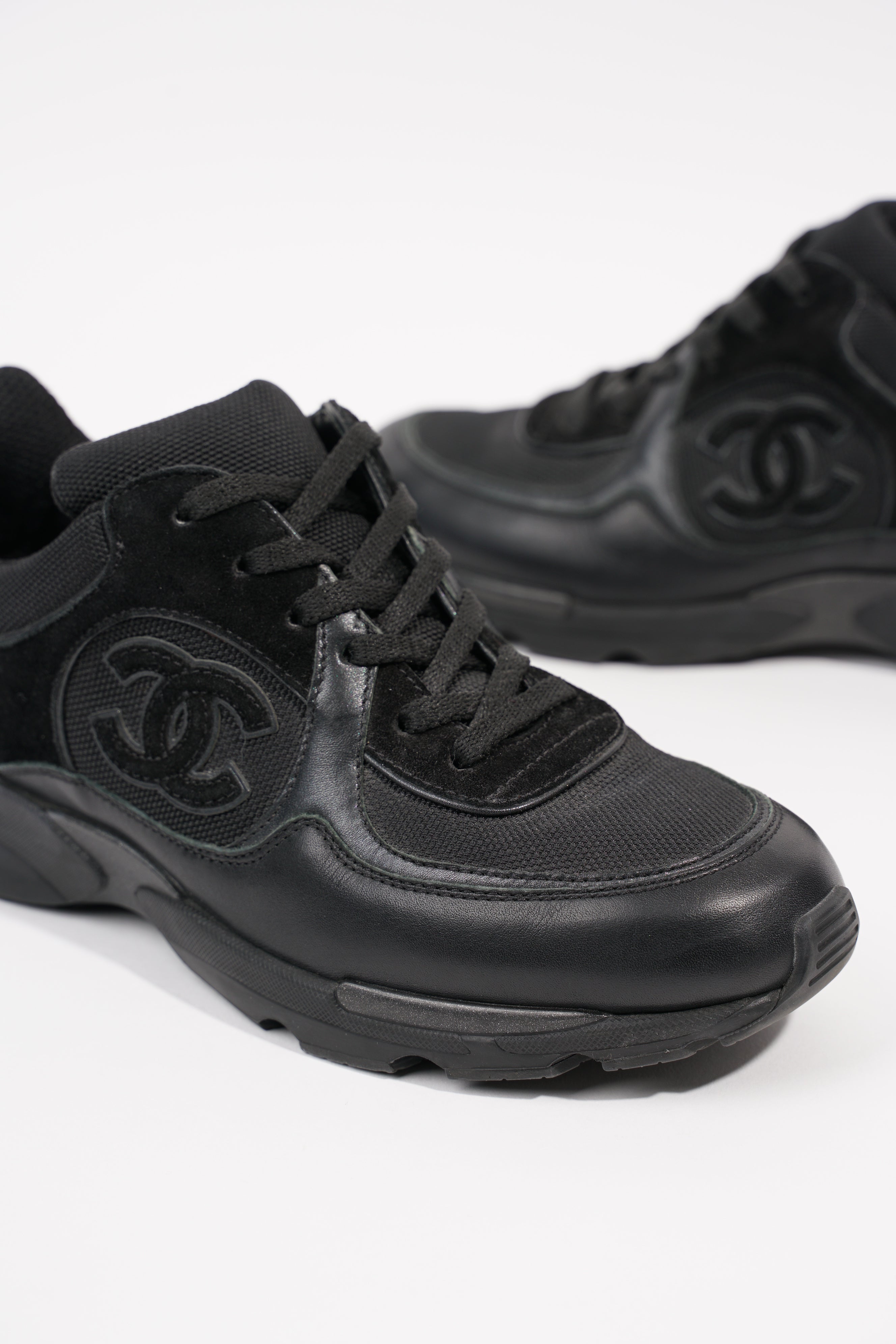 Chanel Womens CC Logo Black EU 37 / UK 4