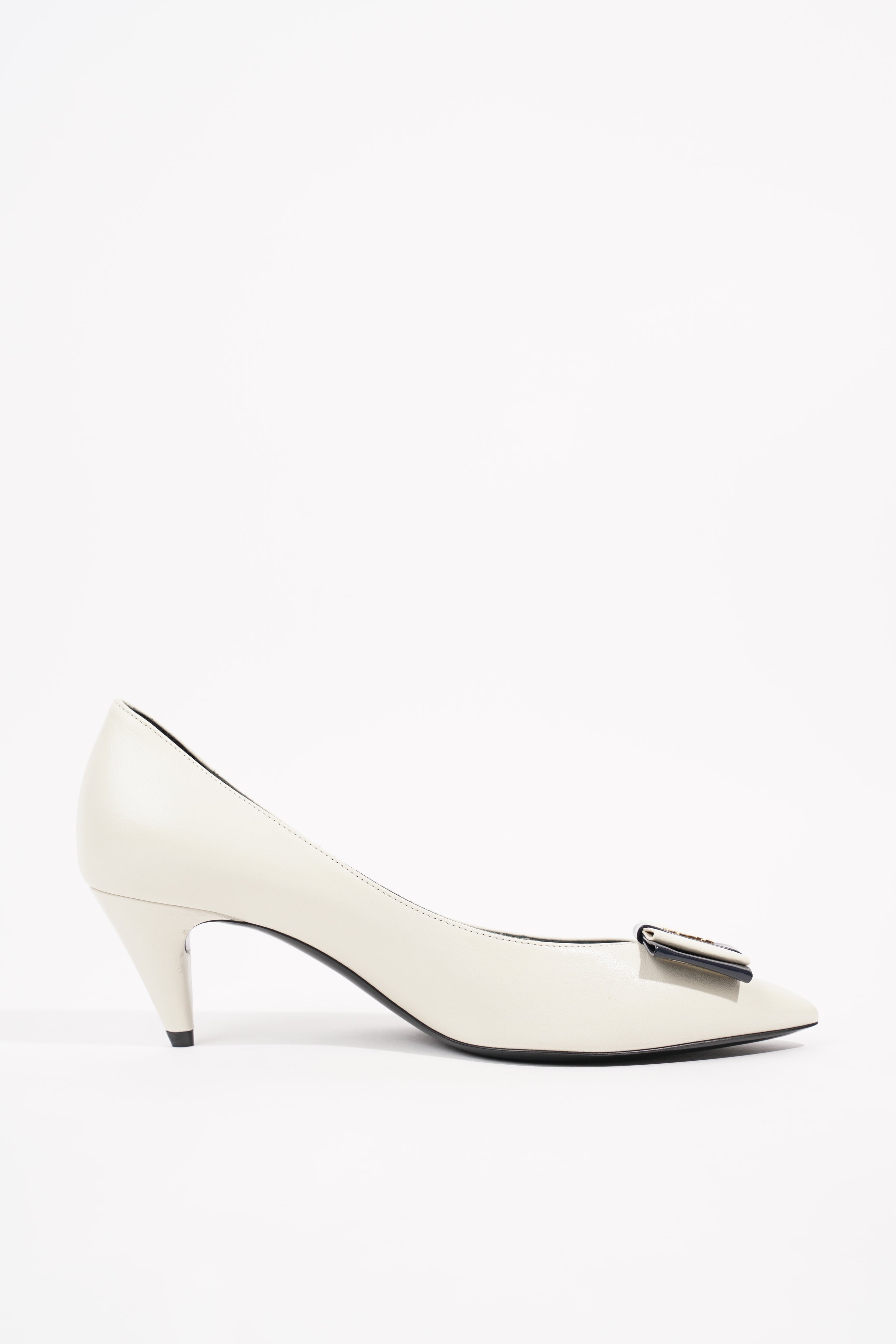 Saint Laurent Womens Anais 55 Cream EU 37 / UK 4