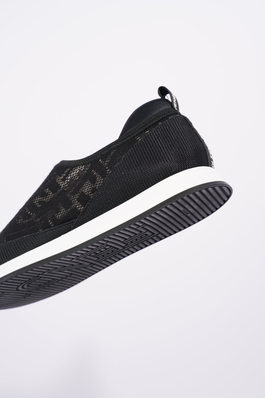 Fendi Womens Slip On Sneaker Black / White EU 39 / UK 6