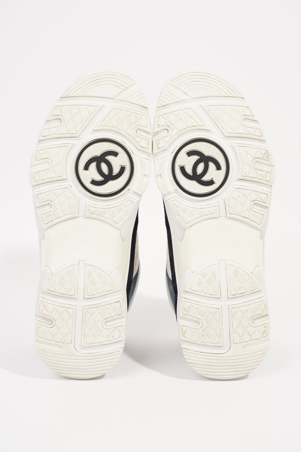 Chanel Womens CC Logo White / Blue / Orange EU 40 / UK 7
