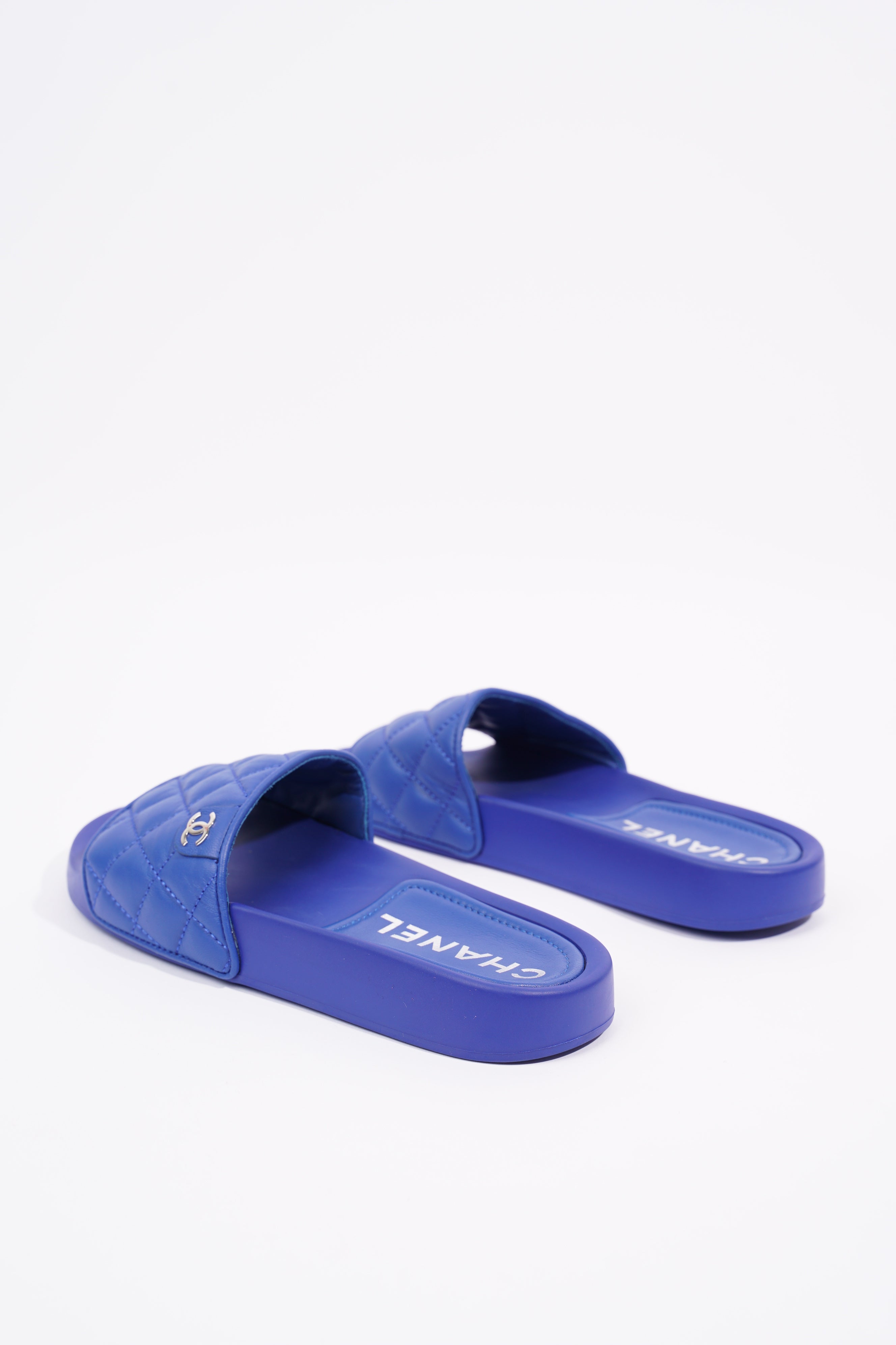 Chanel Womens Quilted Leather CC Slide Blue EU 35 / UK 2