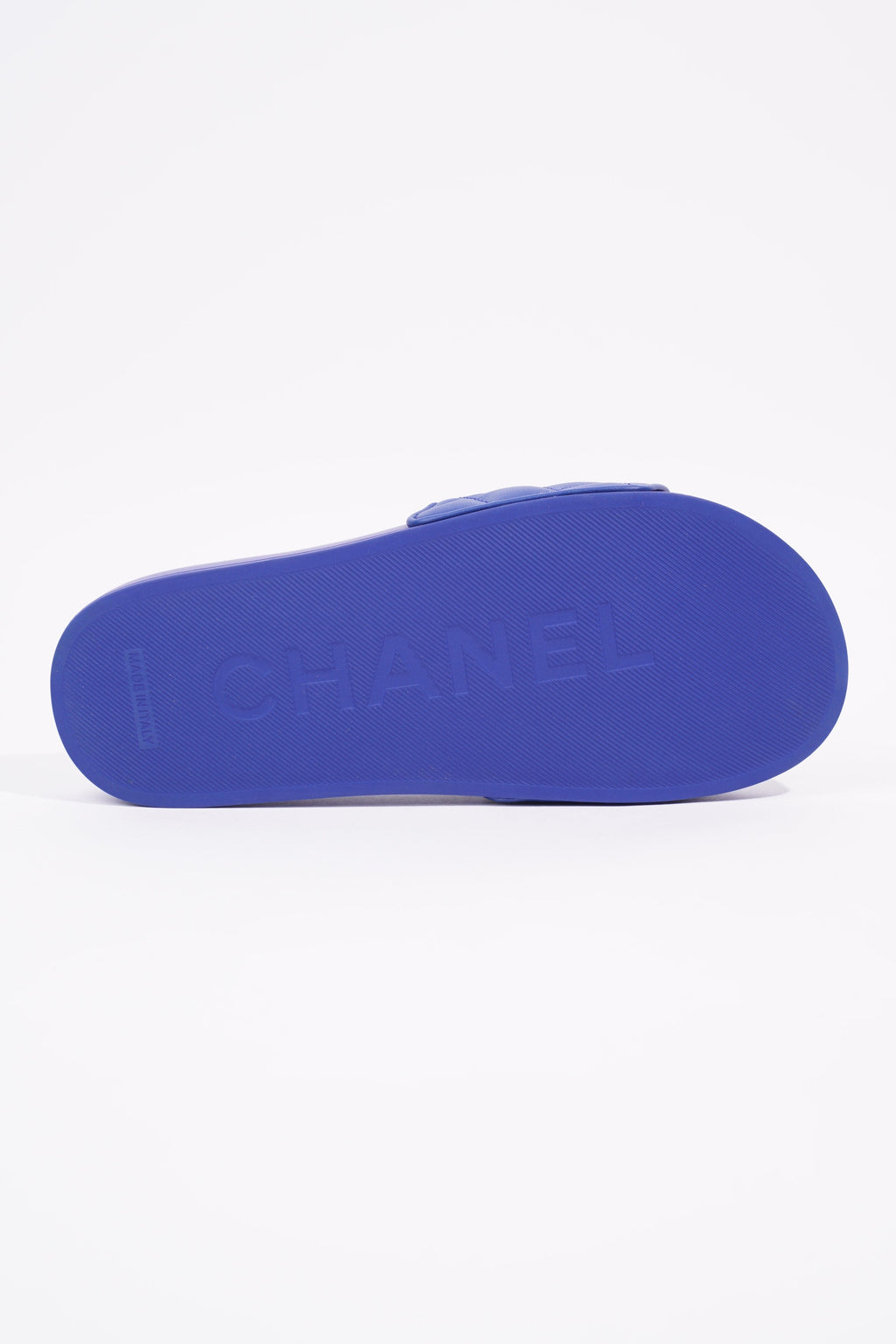 Chanel Womens Quilted Leather CC Slide Blue EU 35 / UK 2
