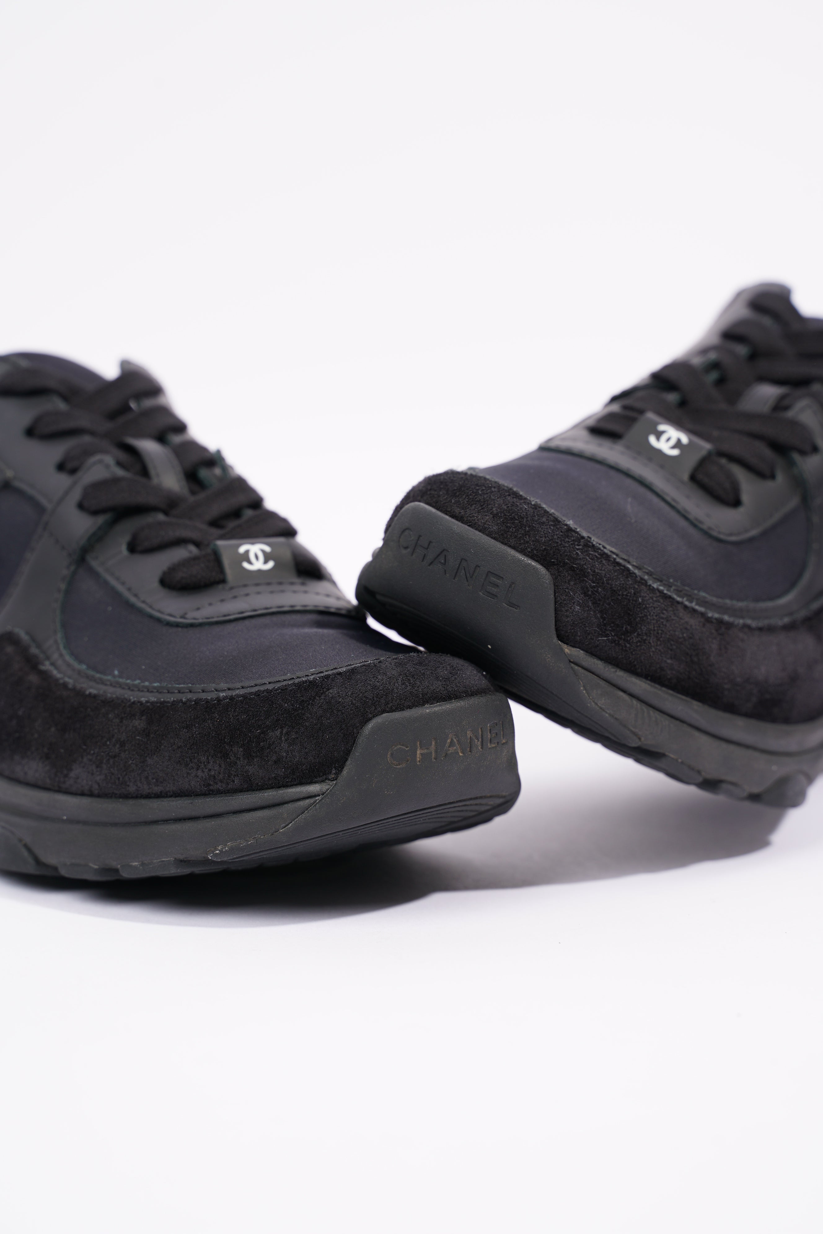 Chanel Womens CC Logo Black EU 38 / UK 5