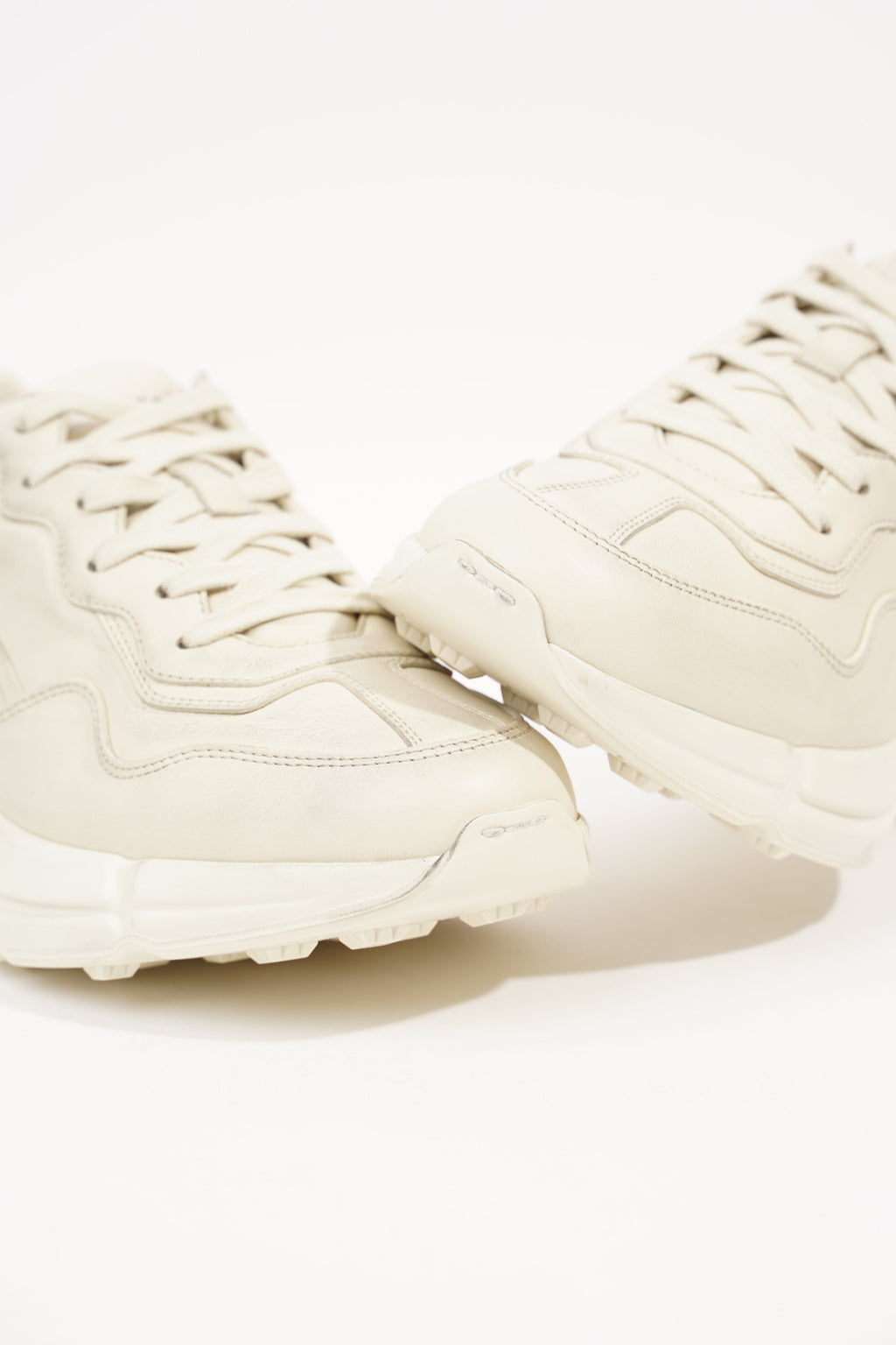 Gucci Mens Rhyton Sneaker Ivory EU 41 / UK 7