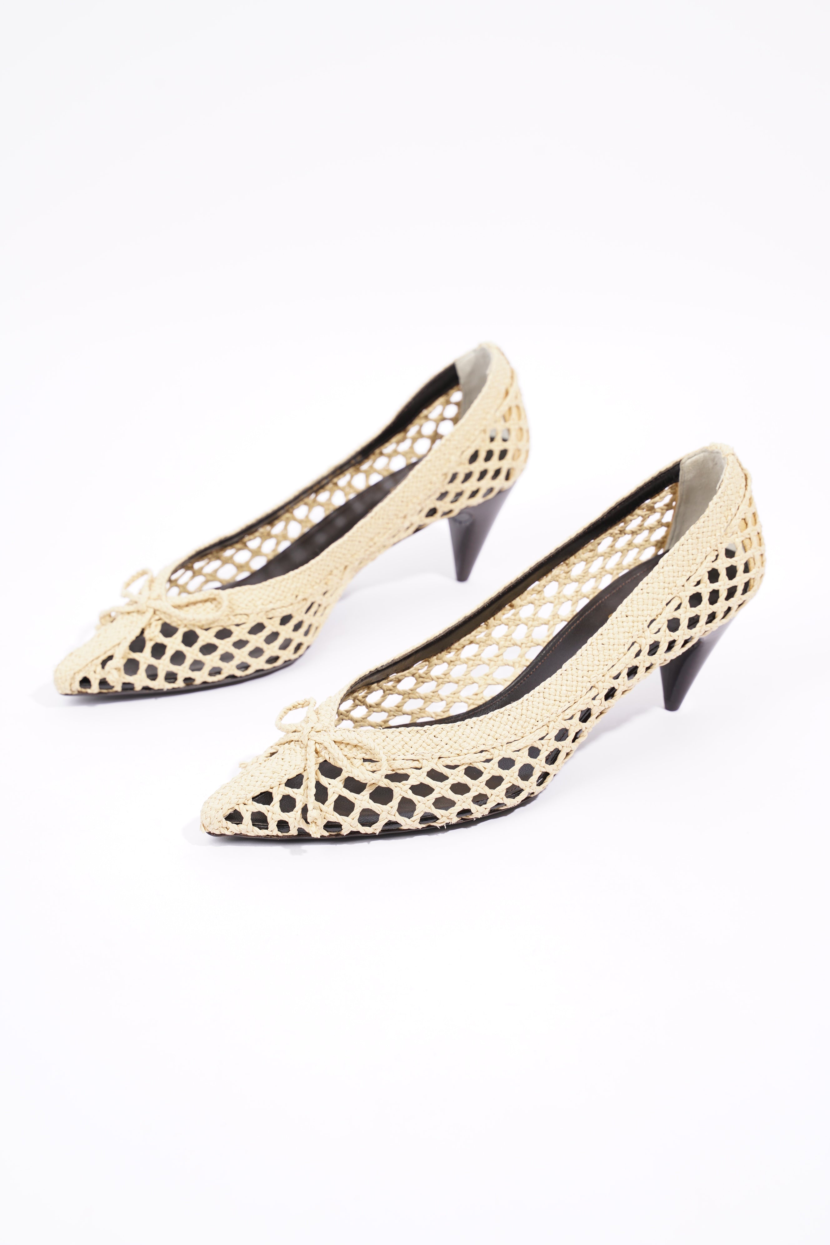 Saint Laurent Womens Kim 55 Beige EU 38 / UK 5