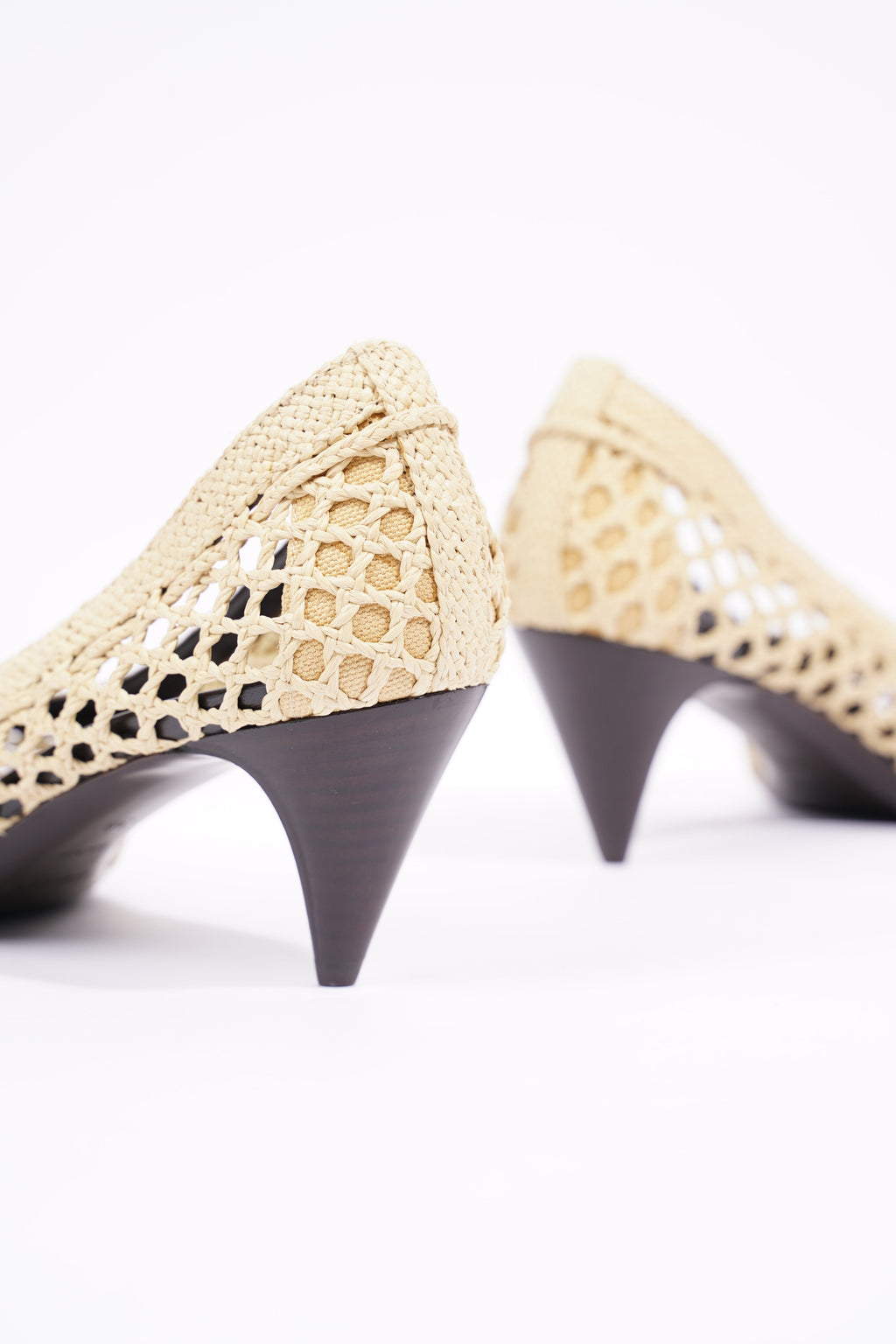 Saint Laurent Womens Kim 55 Beige EU 38 / UK 5