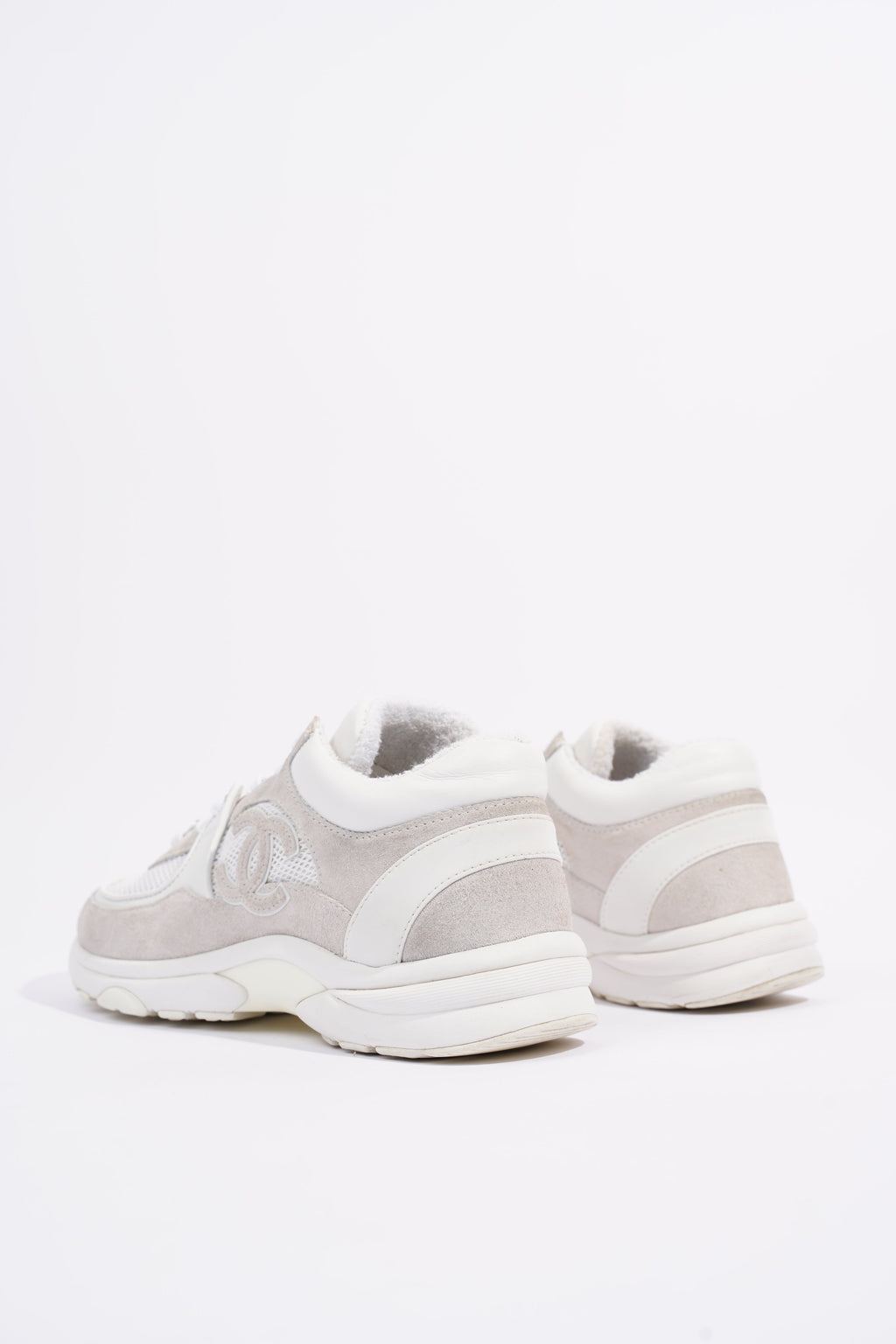 Chanel Womens CC Logo White / Grey EU 38 / UK 5