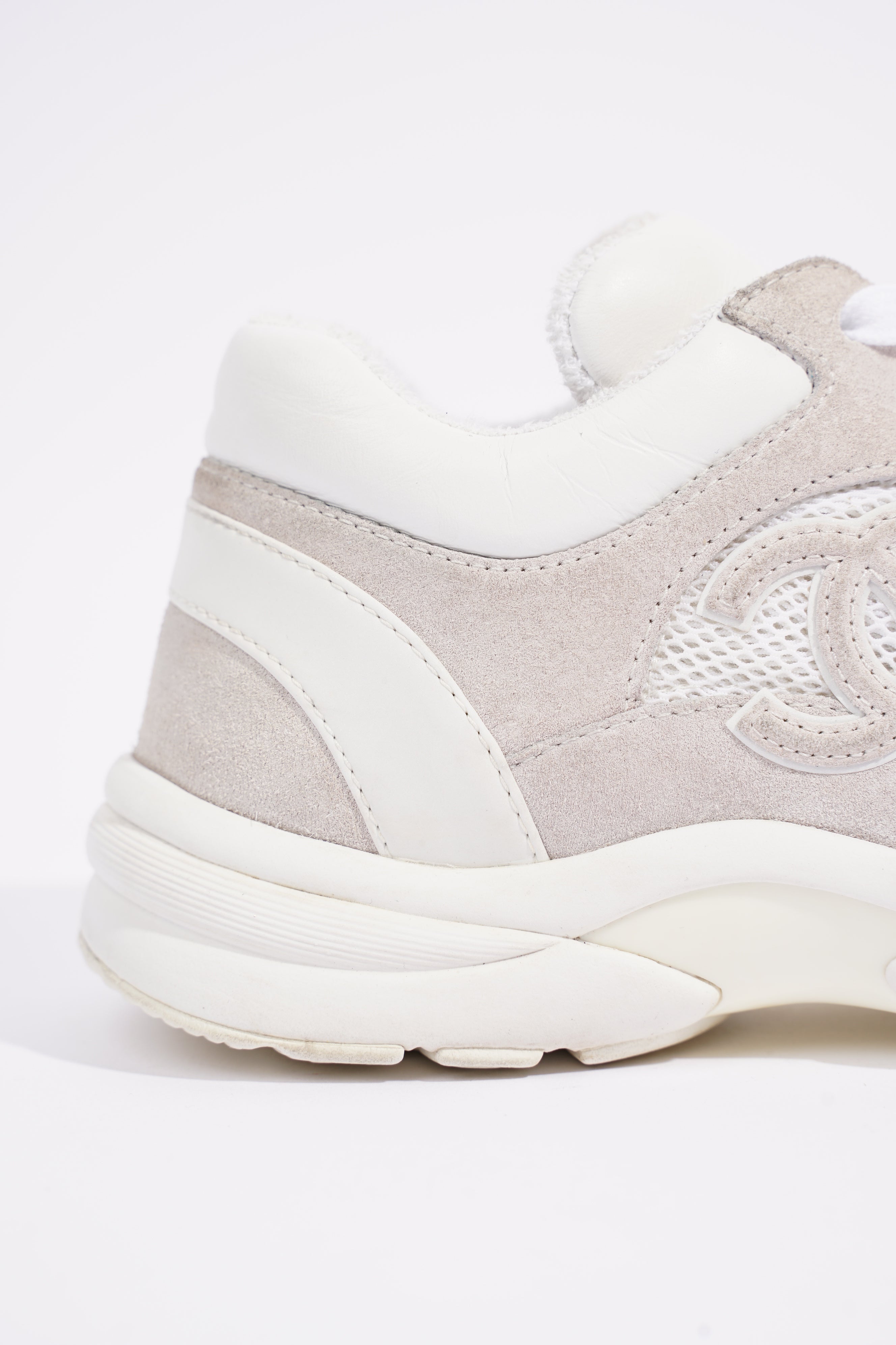Chanel Womens CC Logo White / Grey EU 38 / UK 5