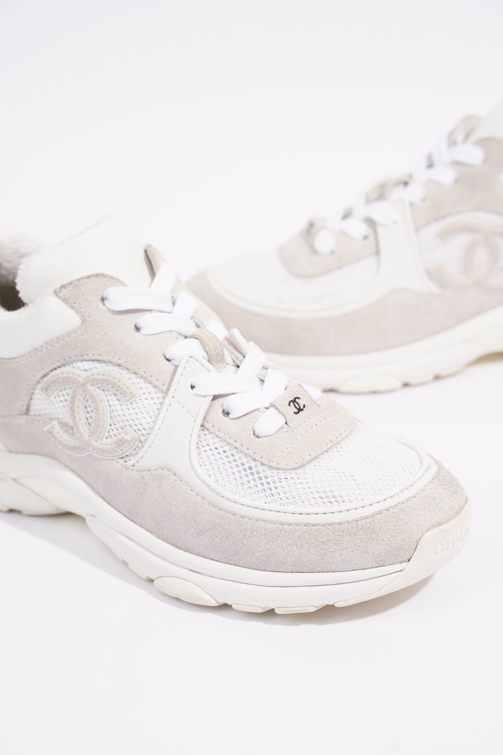 Chanel Womens CC Logo White / Grey EU 38 / UK 5