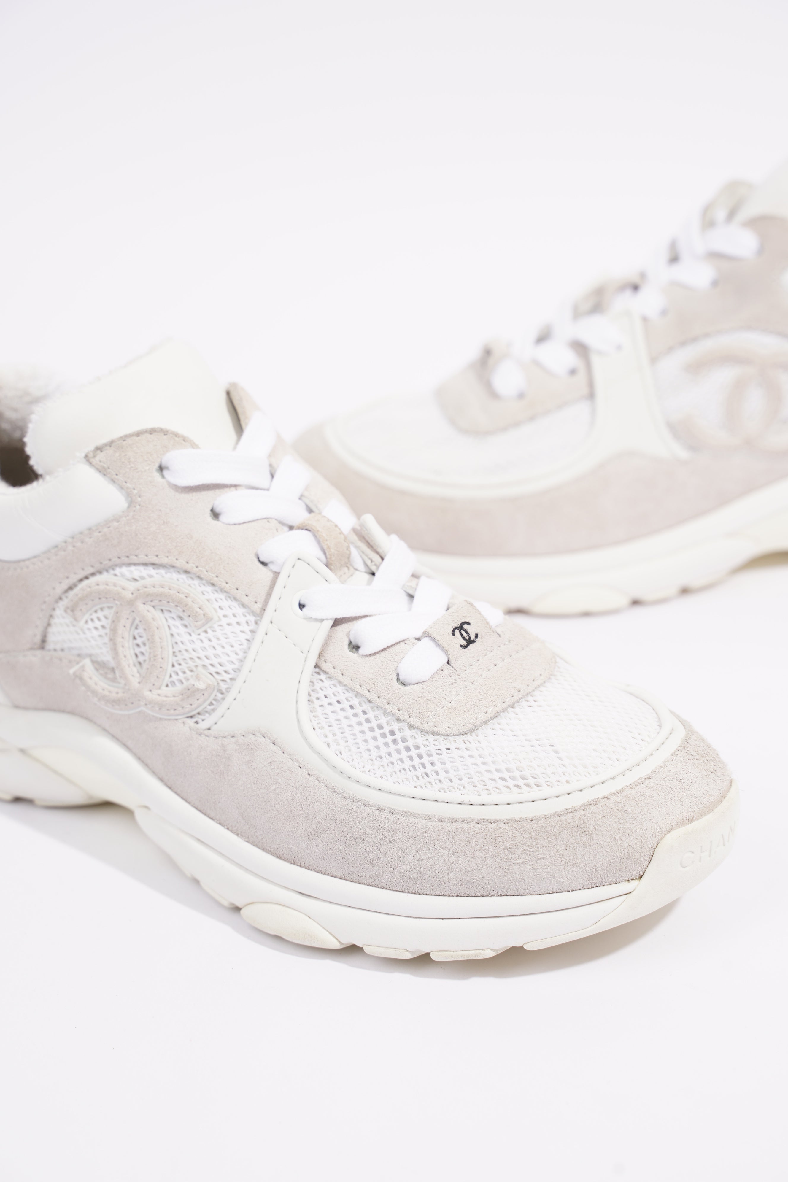 Chanel Womens CC Logo White / Grey EU 38 / UK 5