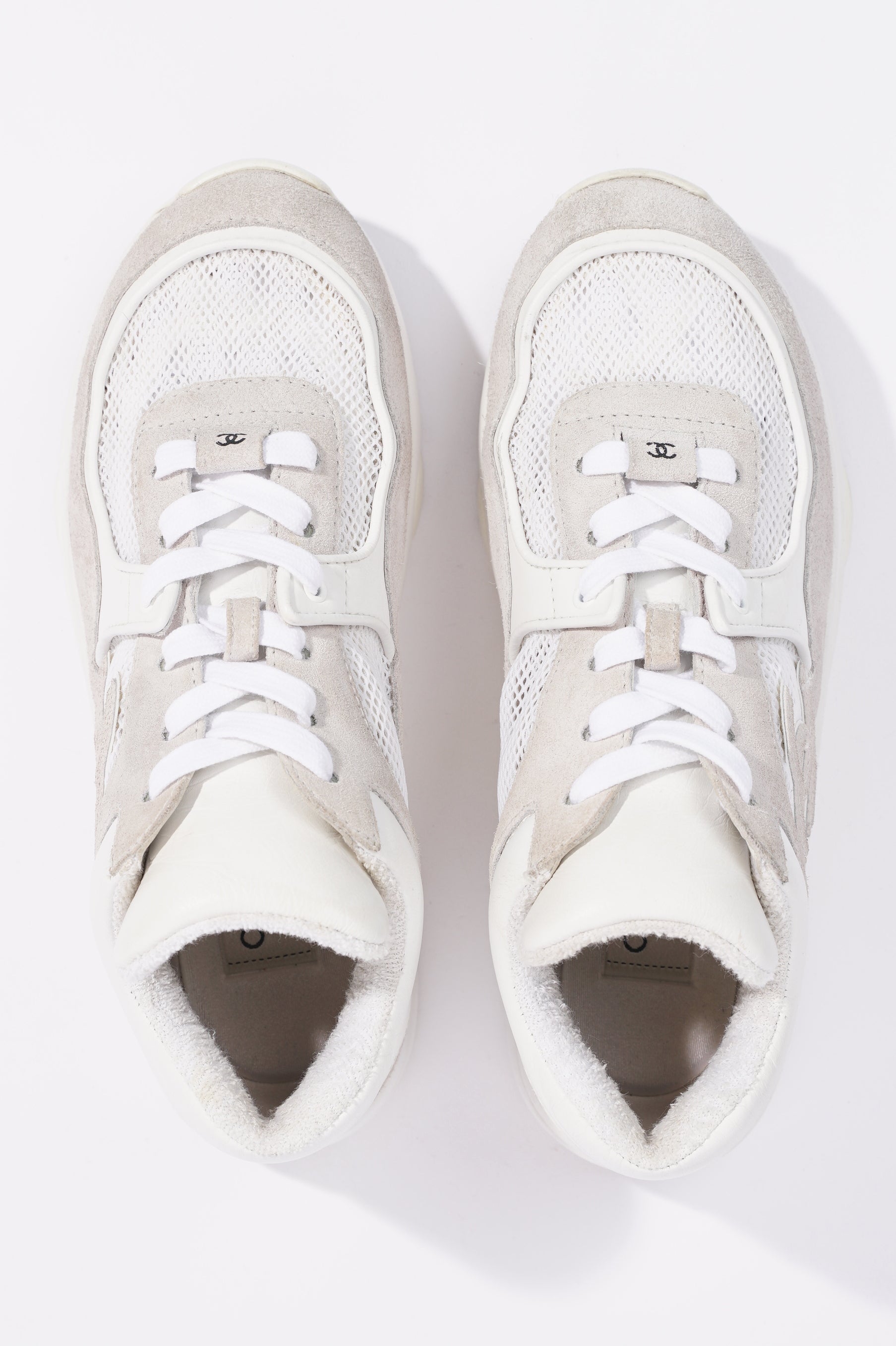 Chanel Womens CC Logo White / Grey EU 38 / UK 5