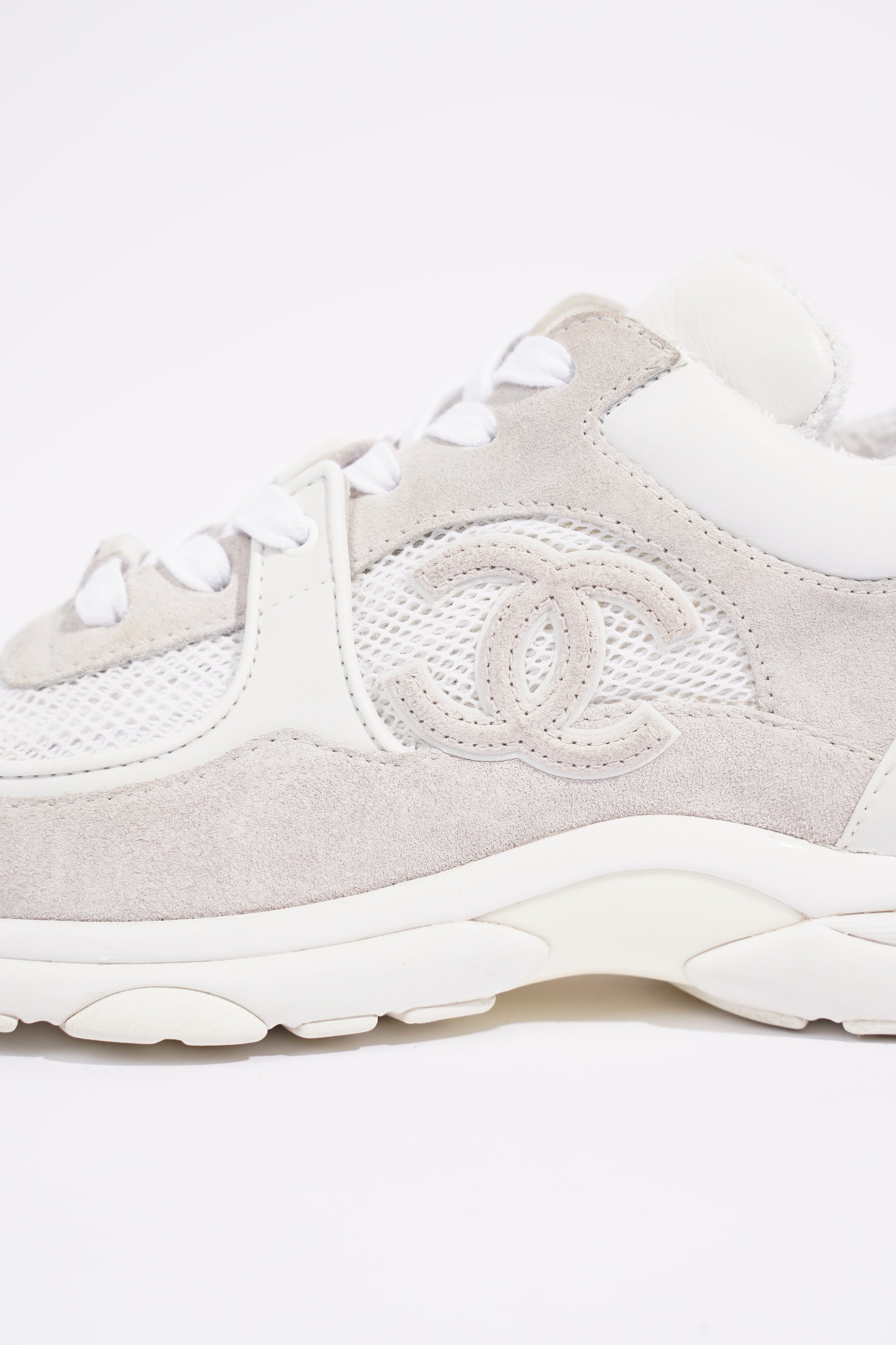 Chanel Womens CC Logo White / Grey EU 38 / UK 5