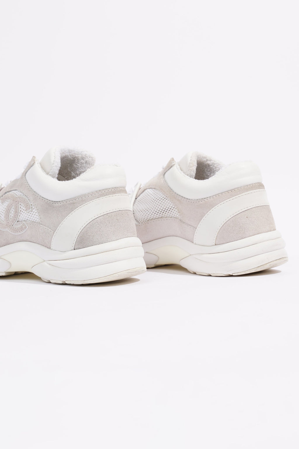 Chanel Womens CC Logo White / Grey EU 38 / UK 5