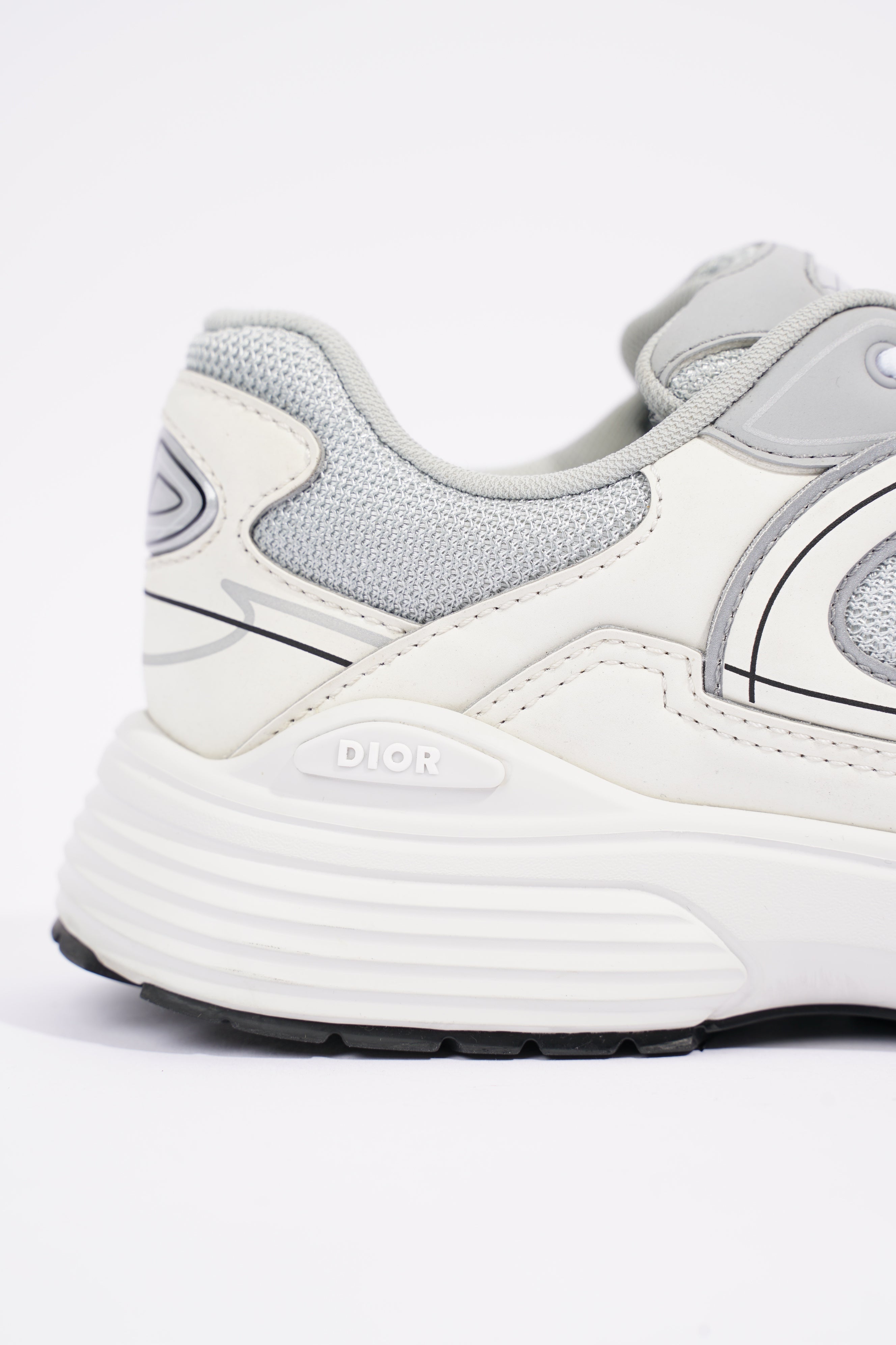 Christian Dior Mens B30 White / Grey EU 41 / UK 7