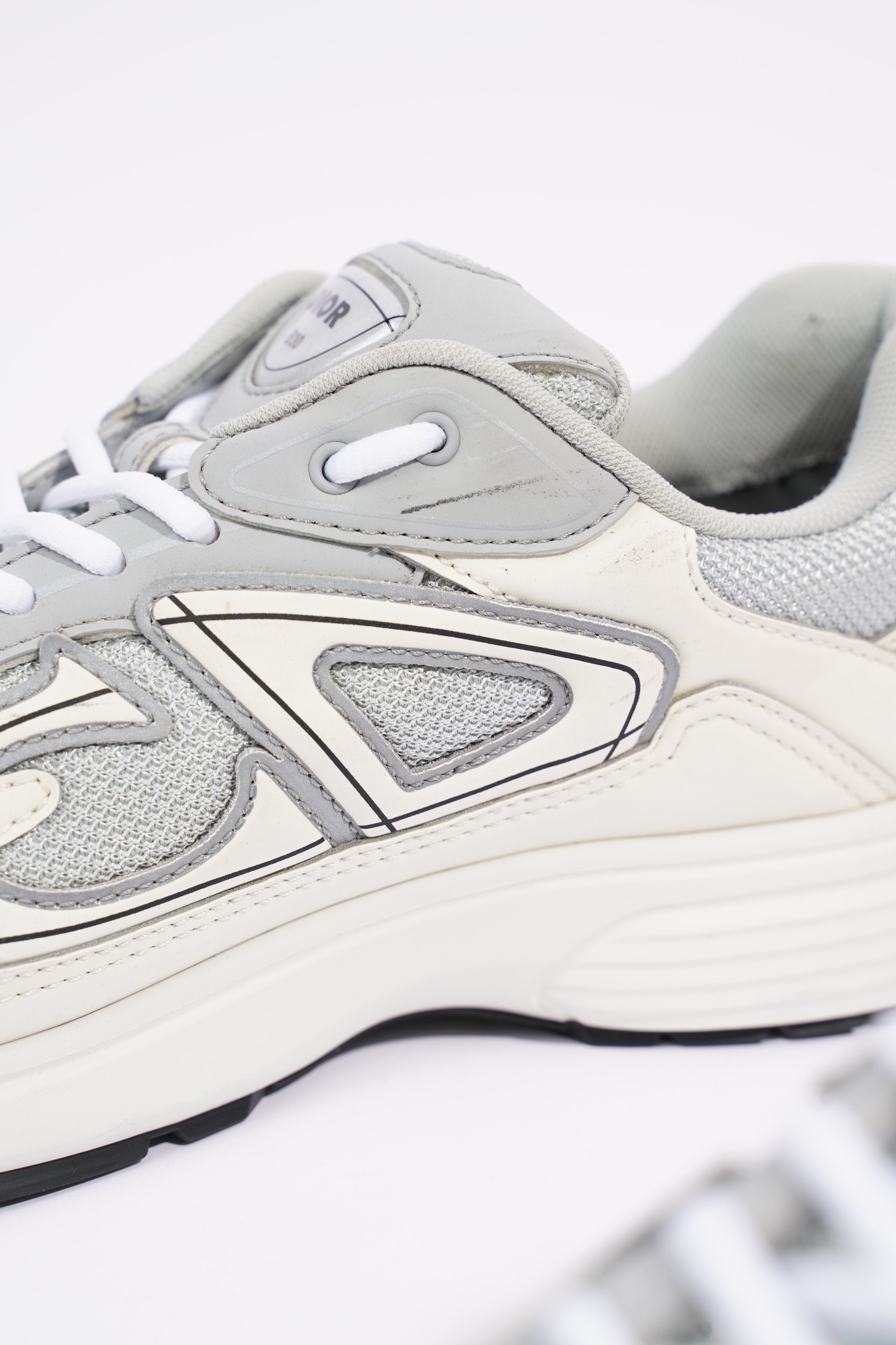 Christian Dior Mens B30 White / Grey EU 41 / UK 7