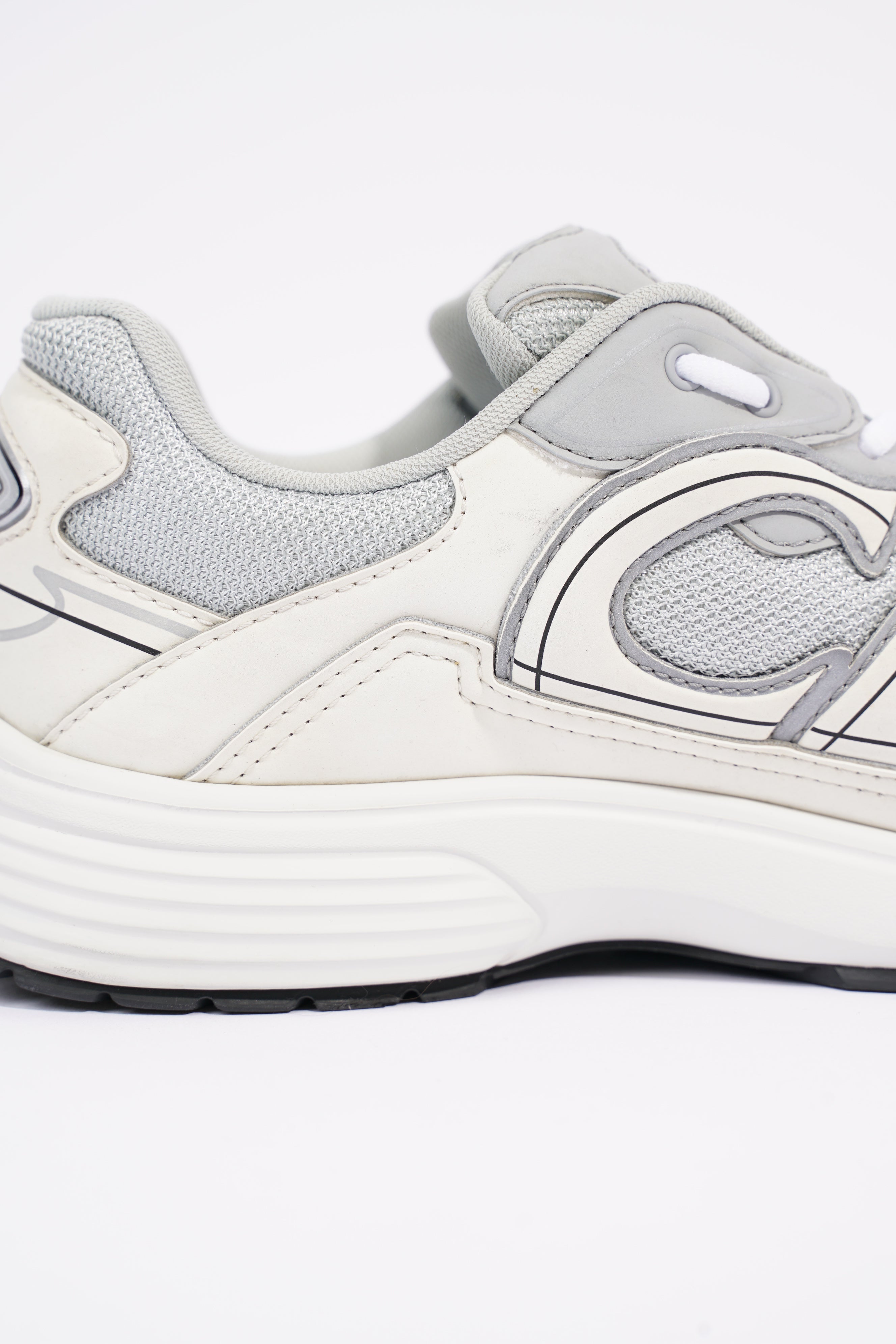 Christian Dior Mens B30 White / Grey EU 41 / UK 7