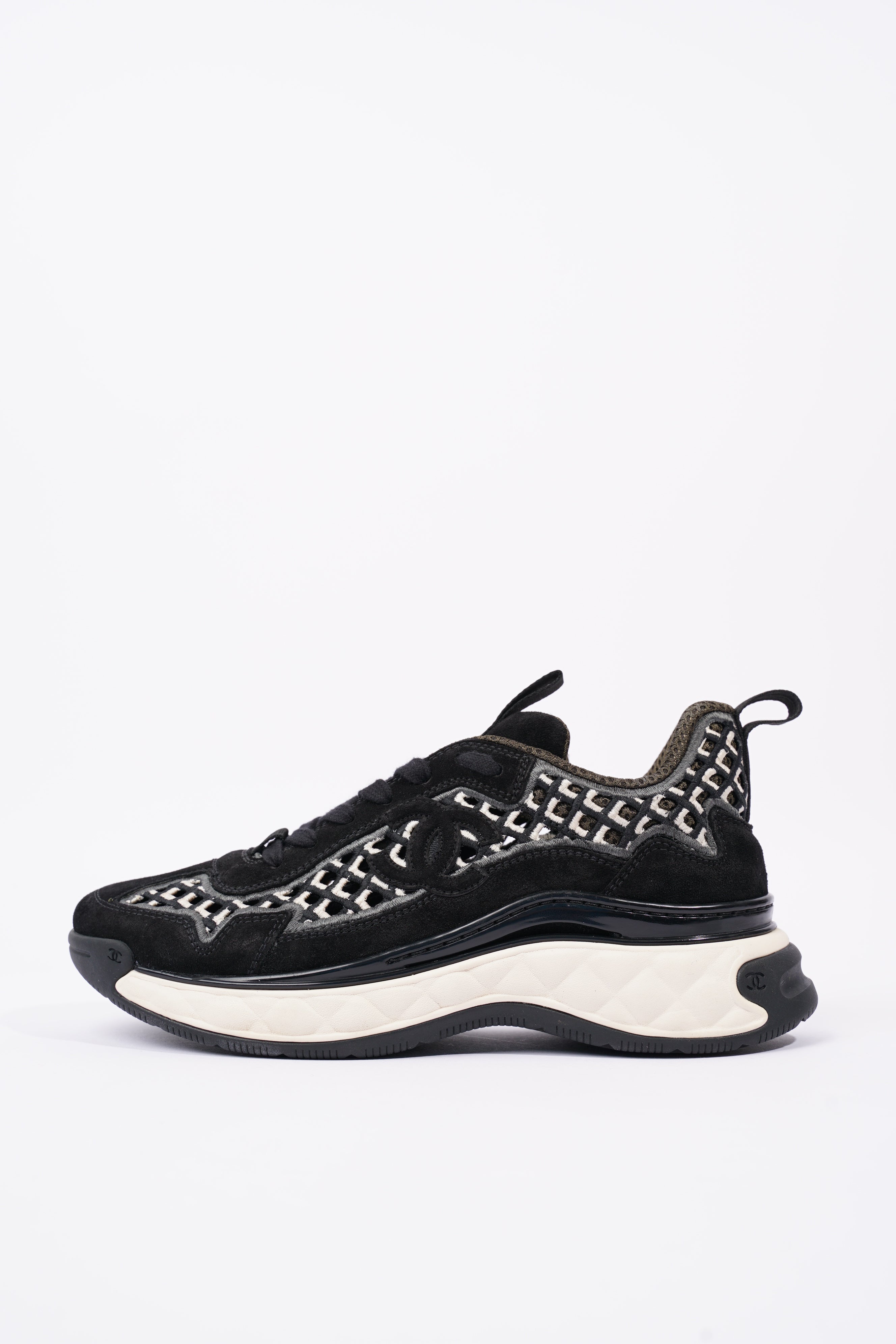 Chanel Womens CC Tweed Sneaker Black / White EU 37 / UK 4