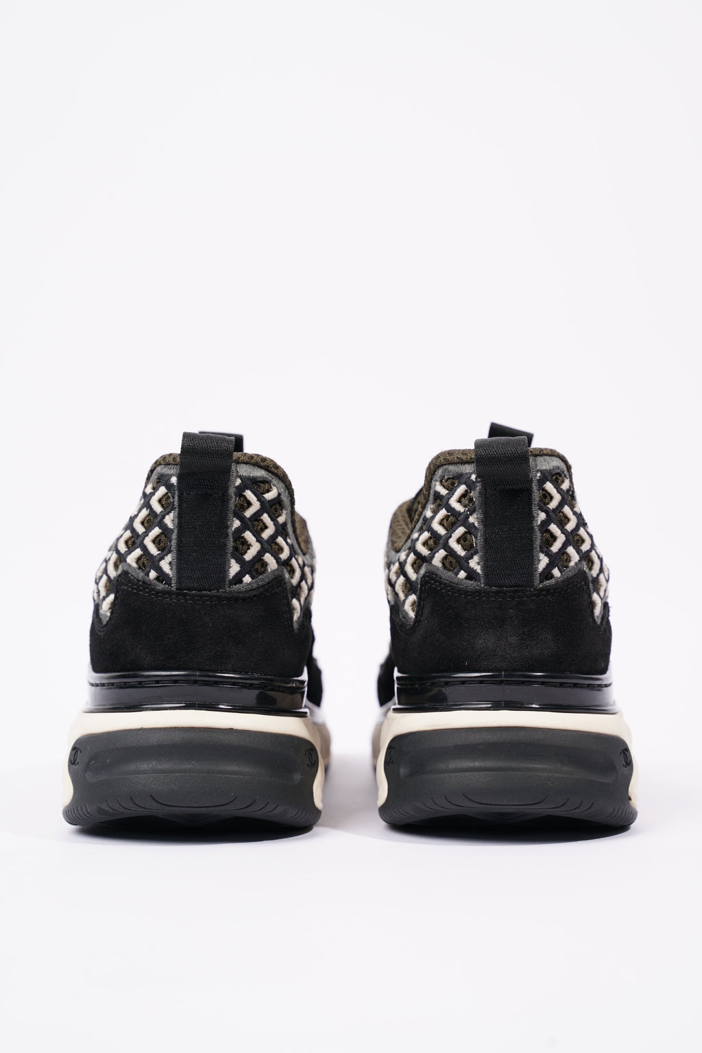 Chanel Womens CC Tweed Sneaker Black / White EU 37 / UK 4