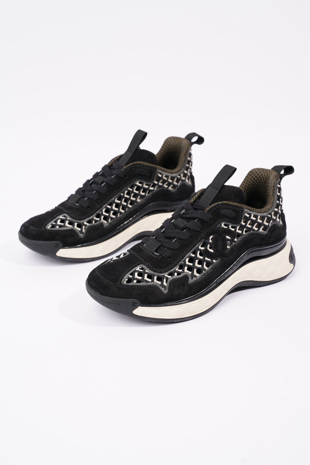 Chanel Womens CC Tweed Sneaker Black / White EU 37 / UK 4