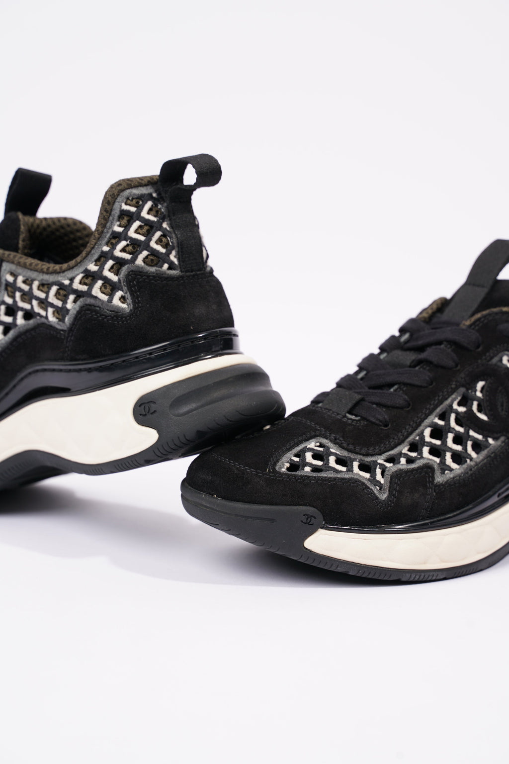 Chanel Womens CC Tweed Sneaker Black / White EU 37 / UK 4