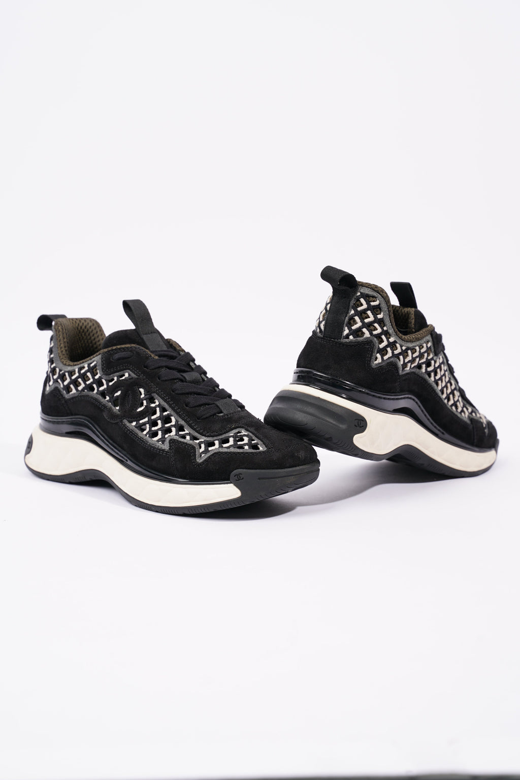Chanel Womens CC Tweed Sneaker Black / White EU 37 / UK 4