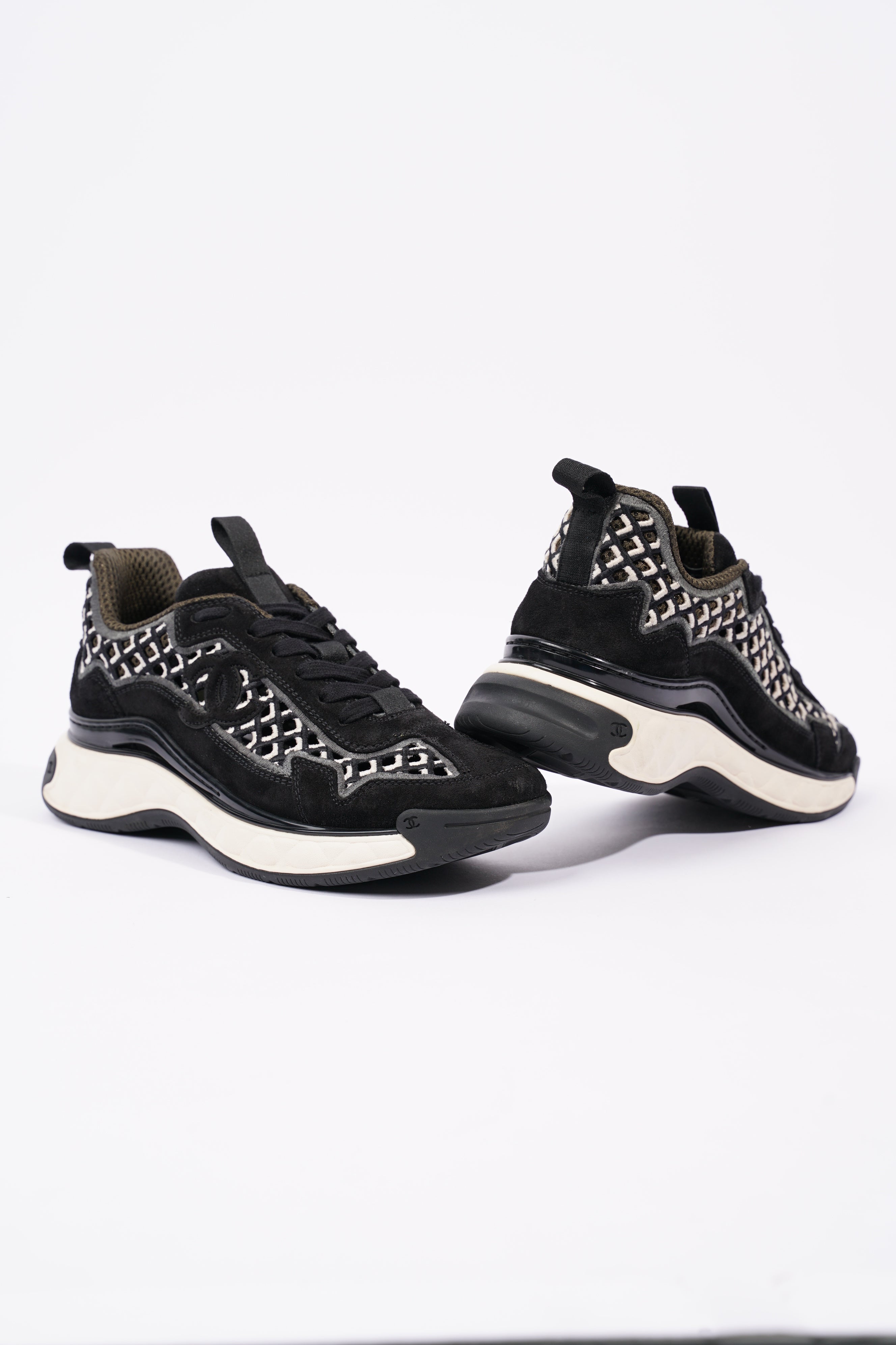 Chanel Womens CC Tweed Sneaker Black / White EU 37 / UK 4