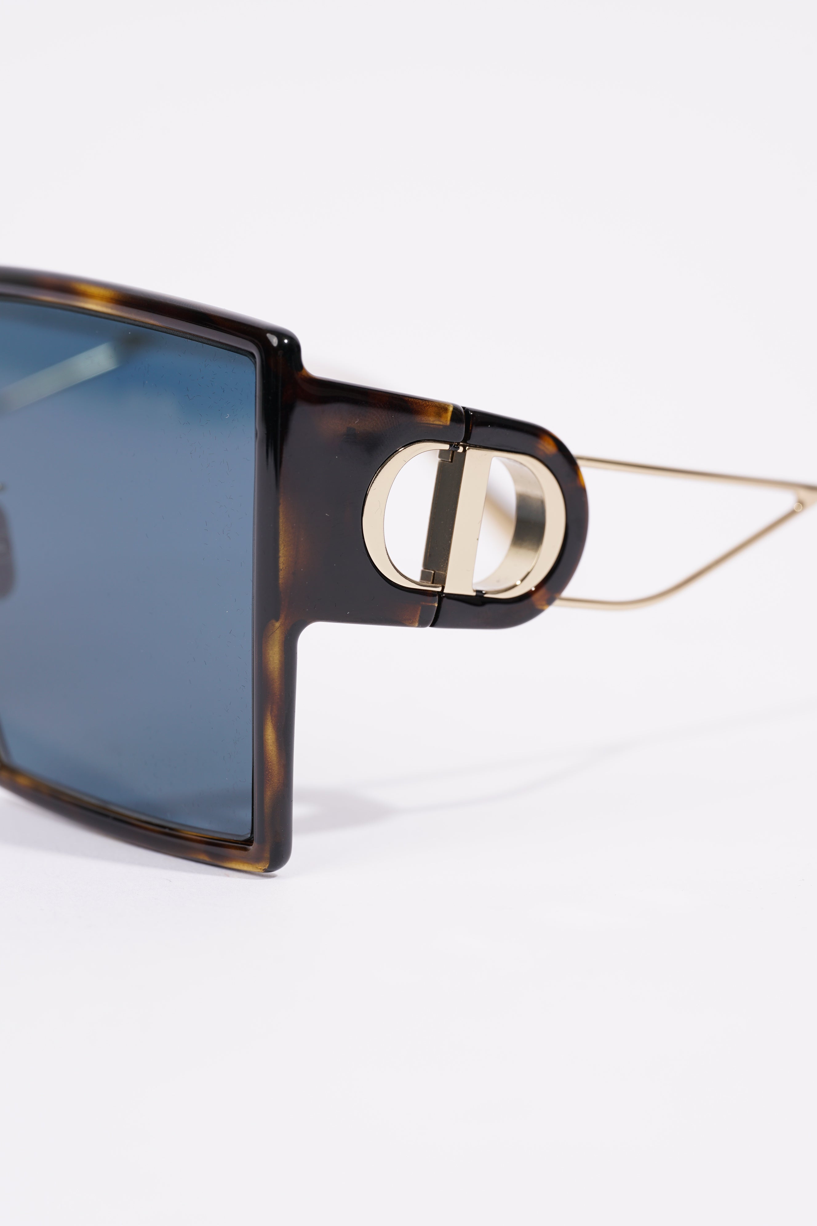 Christian Dior Womens 30 Montaigne Sunglasses Black 130