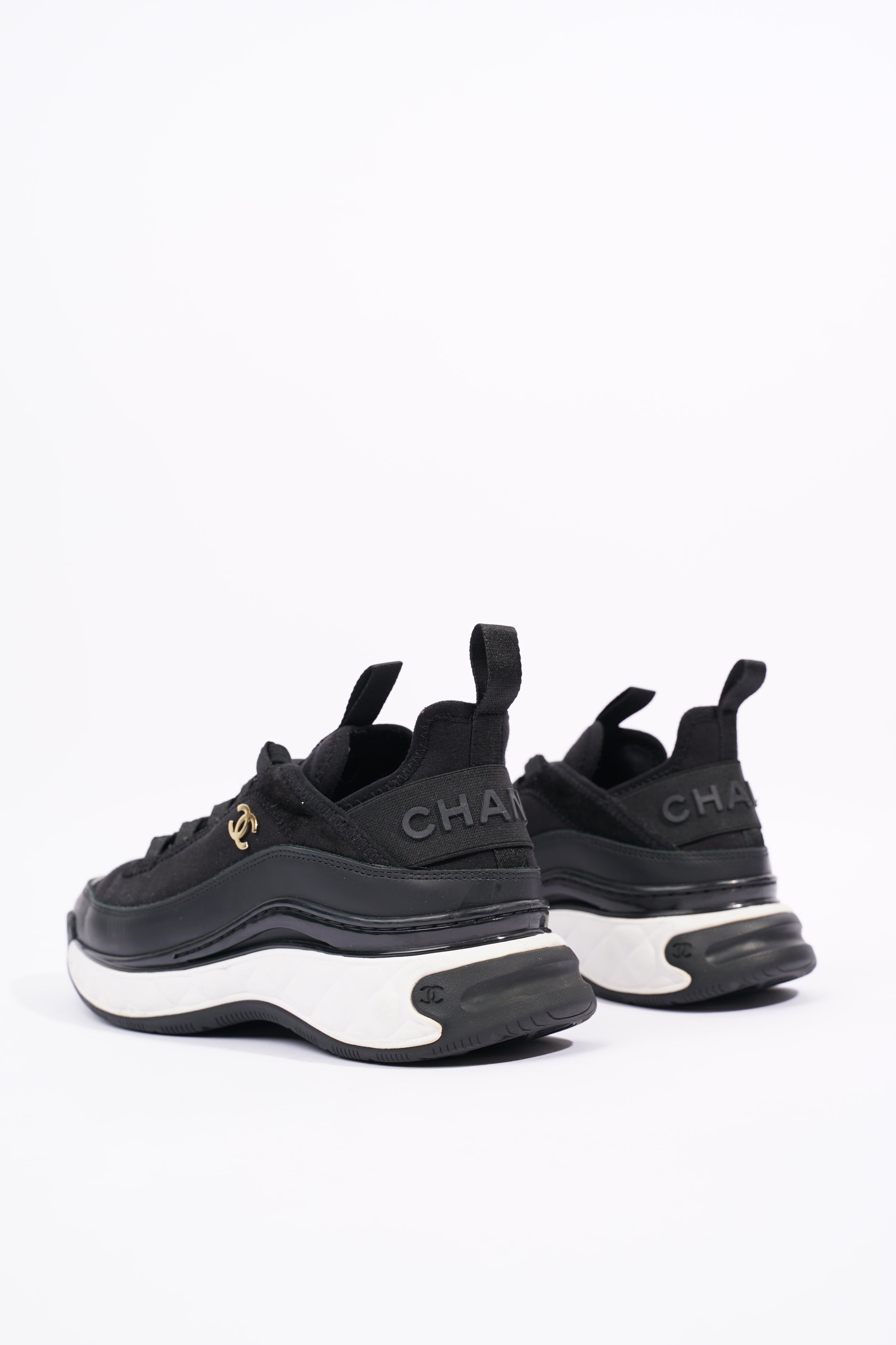Chanel Womens CC Logo Black / White EU 37 / UK 4