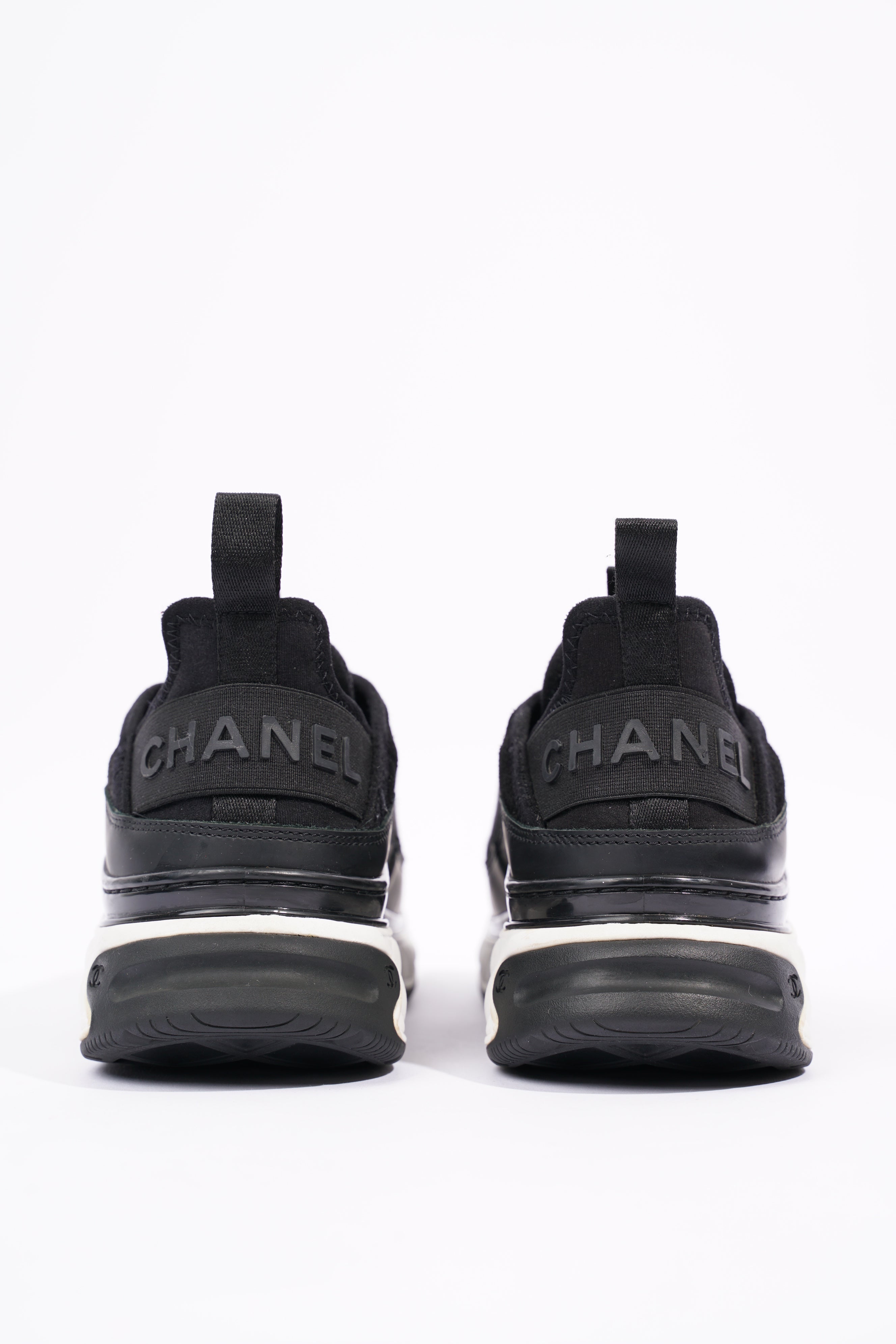 Chanel Womens CC Logo Black / White EU 37 / UK 4