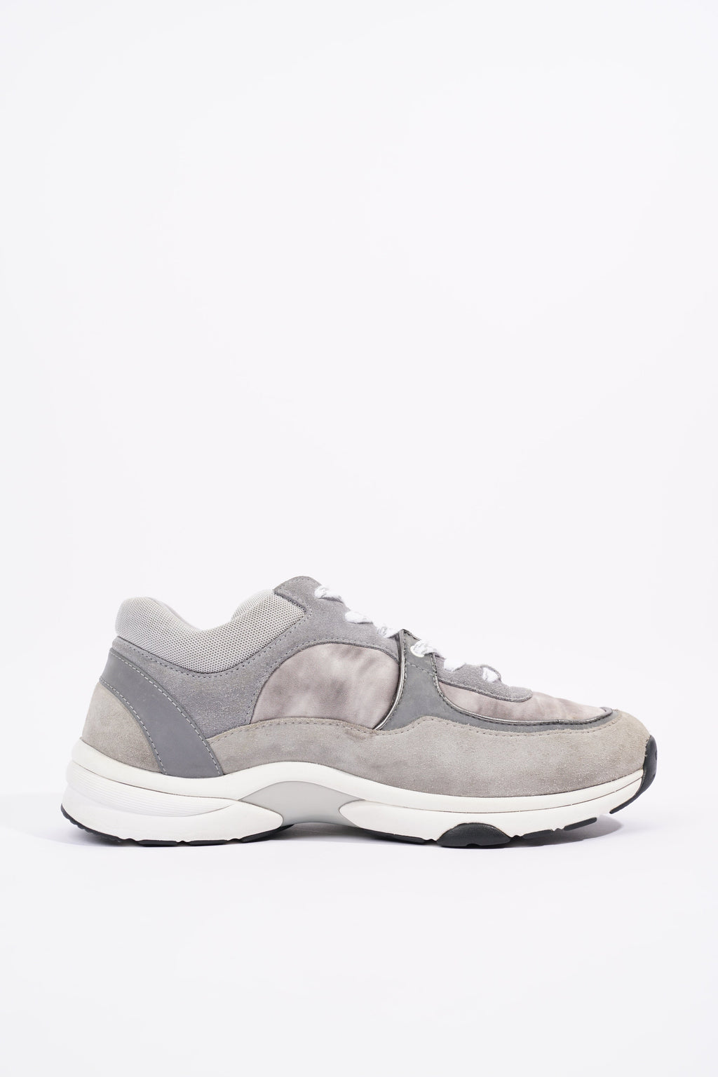Chanel Mens CC Logo Runner Grey EU 41 / UK 7