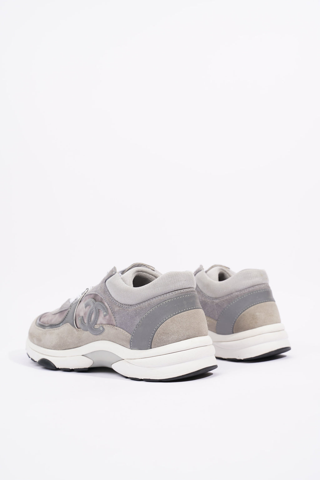 Chanel Mens CC Logo Runner Grey EU 41 / UK 7