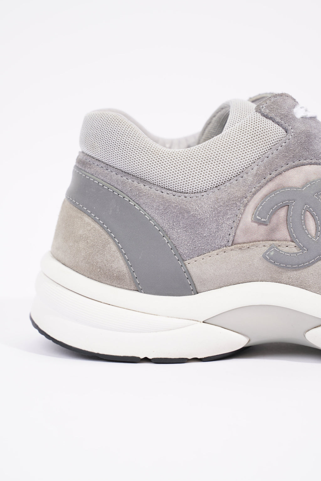 Chanel Mens CC Logo Runner Grey EU 41 / UK 7