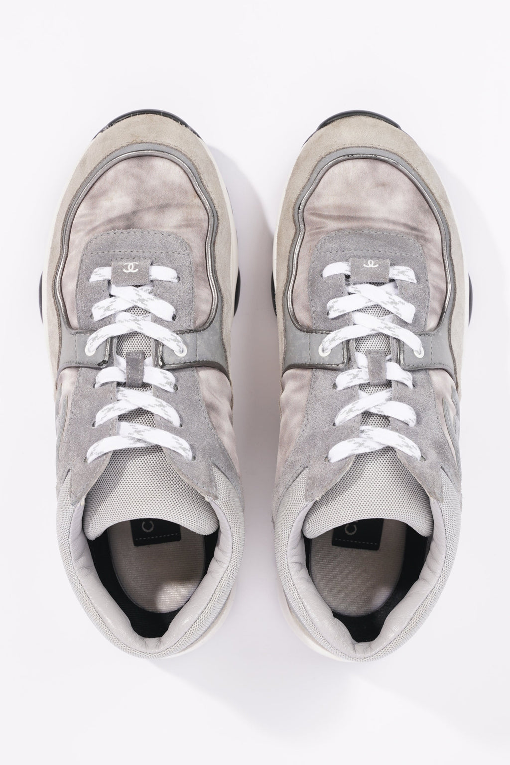 Chanel Mens CC Logo Runner Grey EU 41 / UK 7