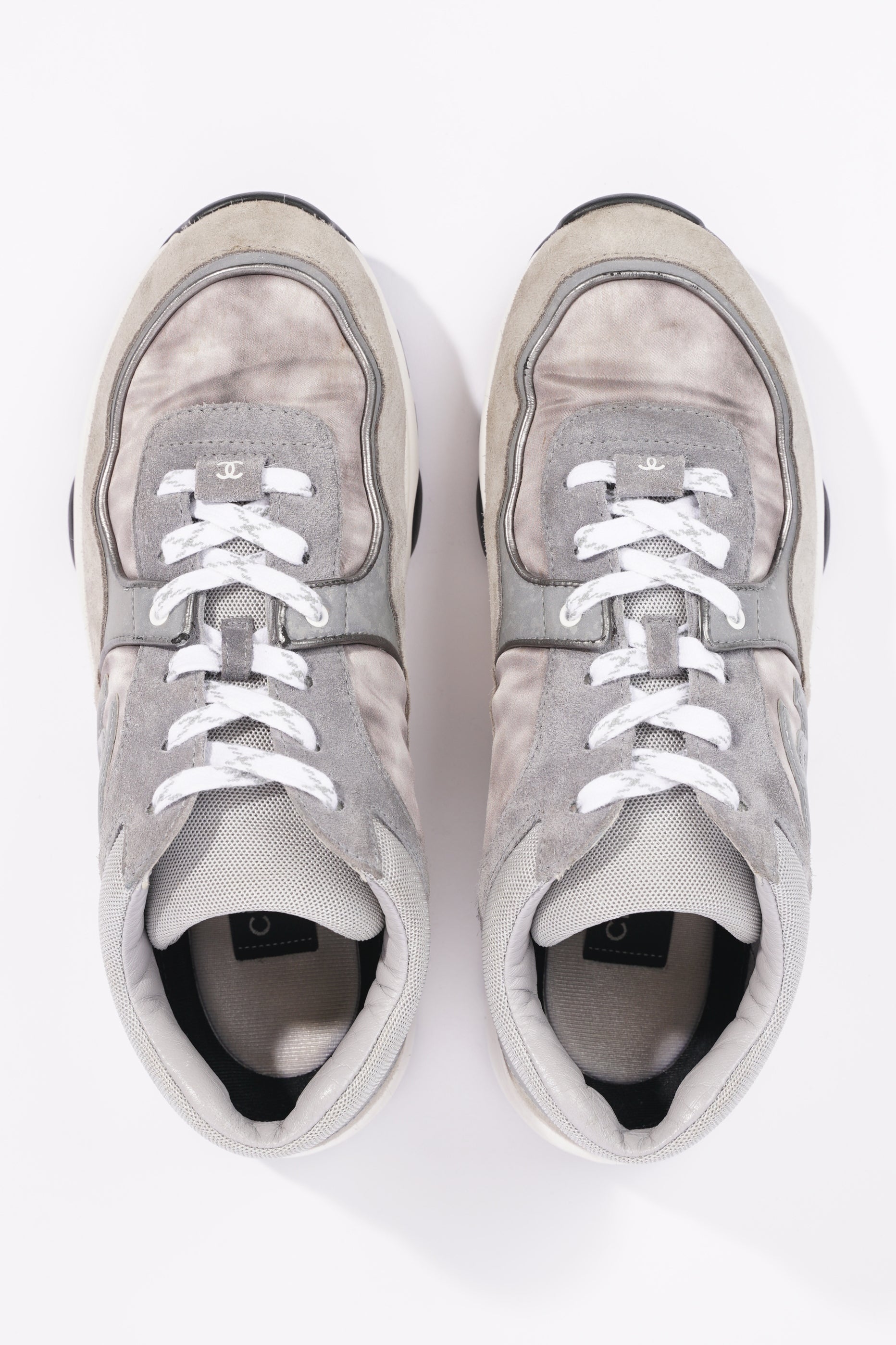 Chanel Mens CC Logo Runner Grey EU 41 / UK 7