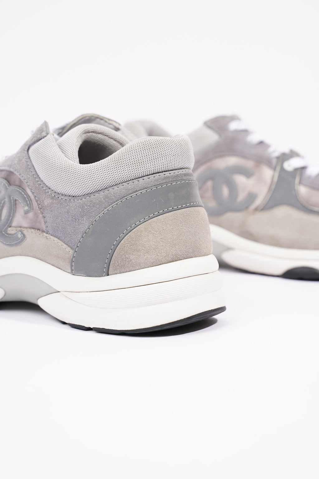 Chanel Mens CC Logo Runner Grey EU 41 / UK 7