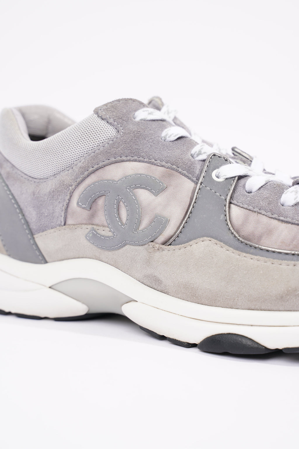 Chanel Mens CC Logo Runner Grey EU 41 / UK 7
