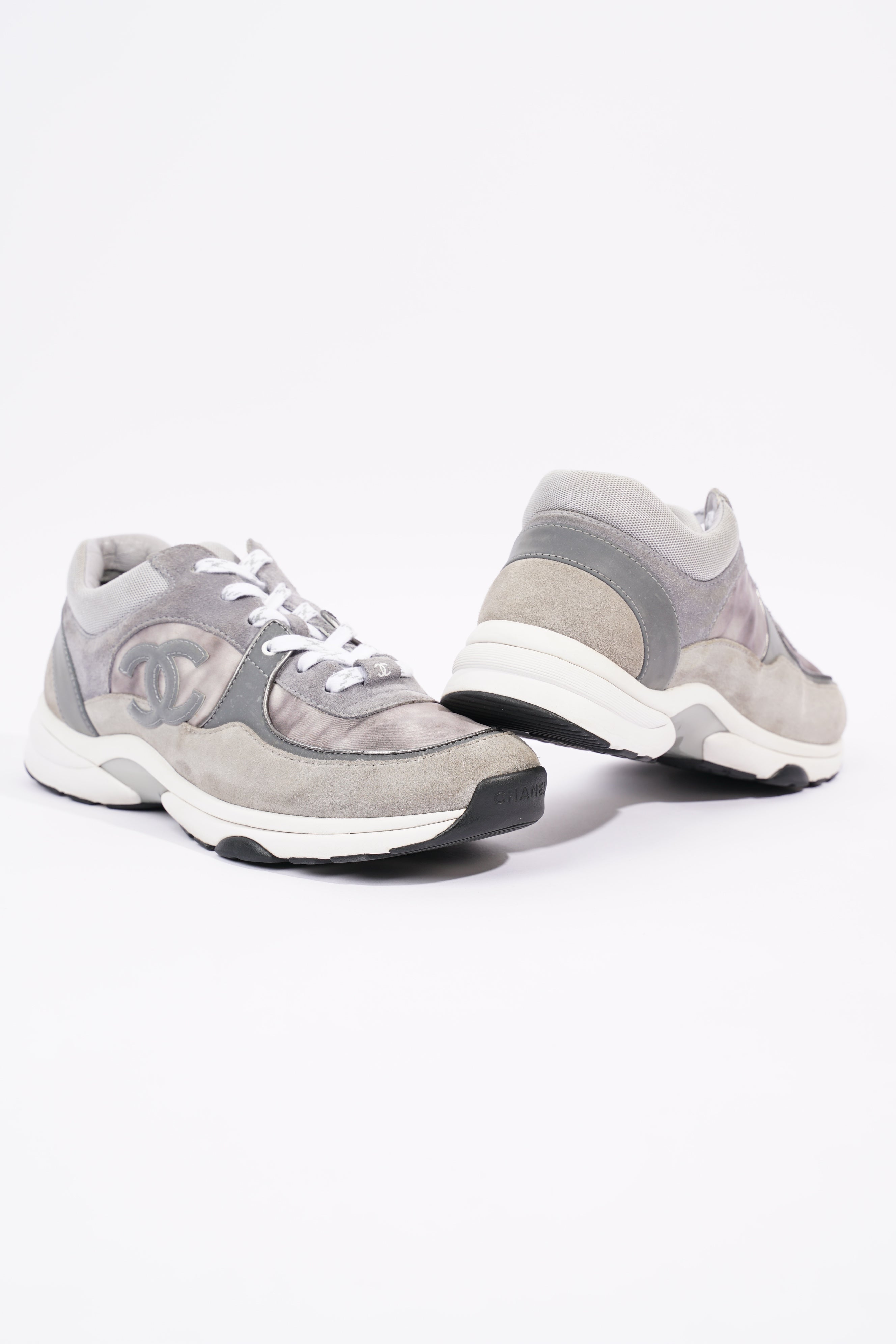 Chanel Mens CC Logo Runner Grey EU 41 / UK 7
