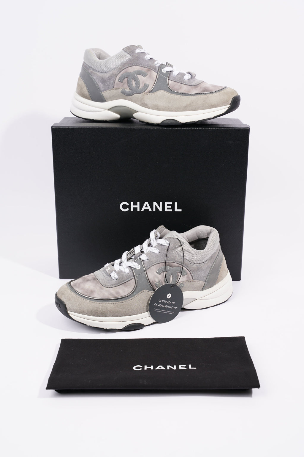 Chanel Mens CC Logo Runner Grey EU 41 / UK 7