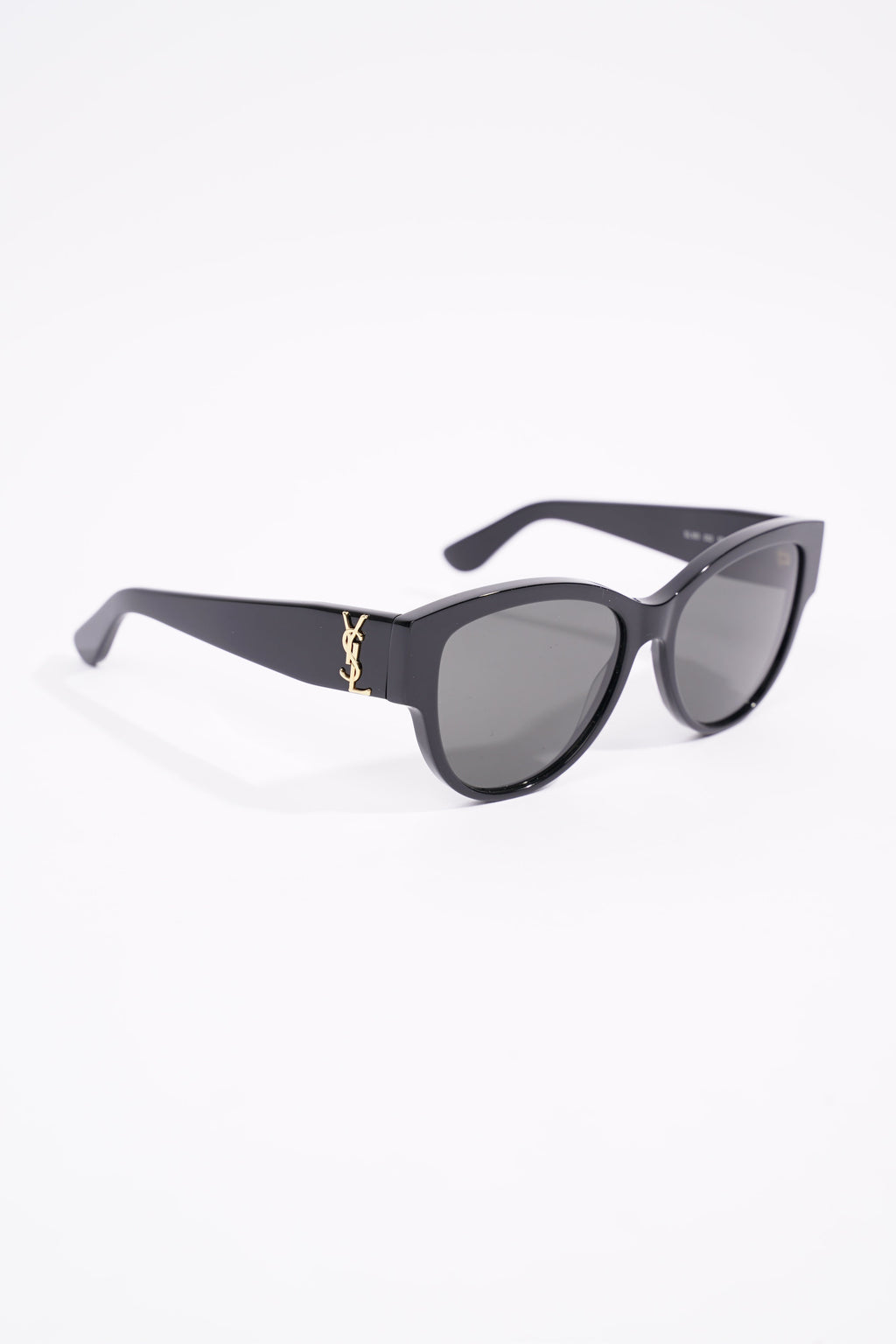 Saint Laurent Womens SLM3 Sunglasses Black / Gold 140