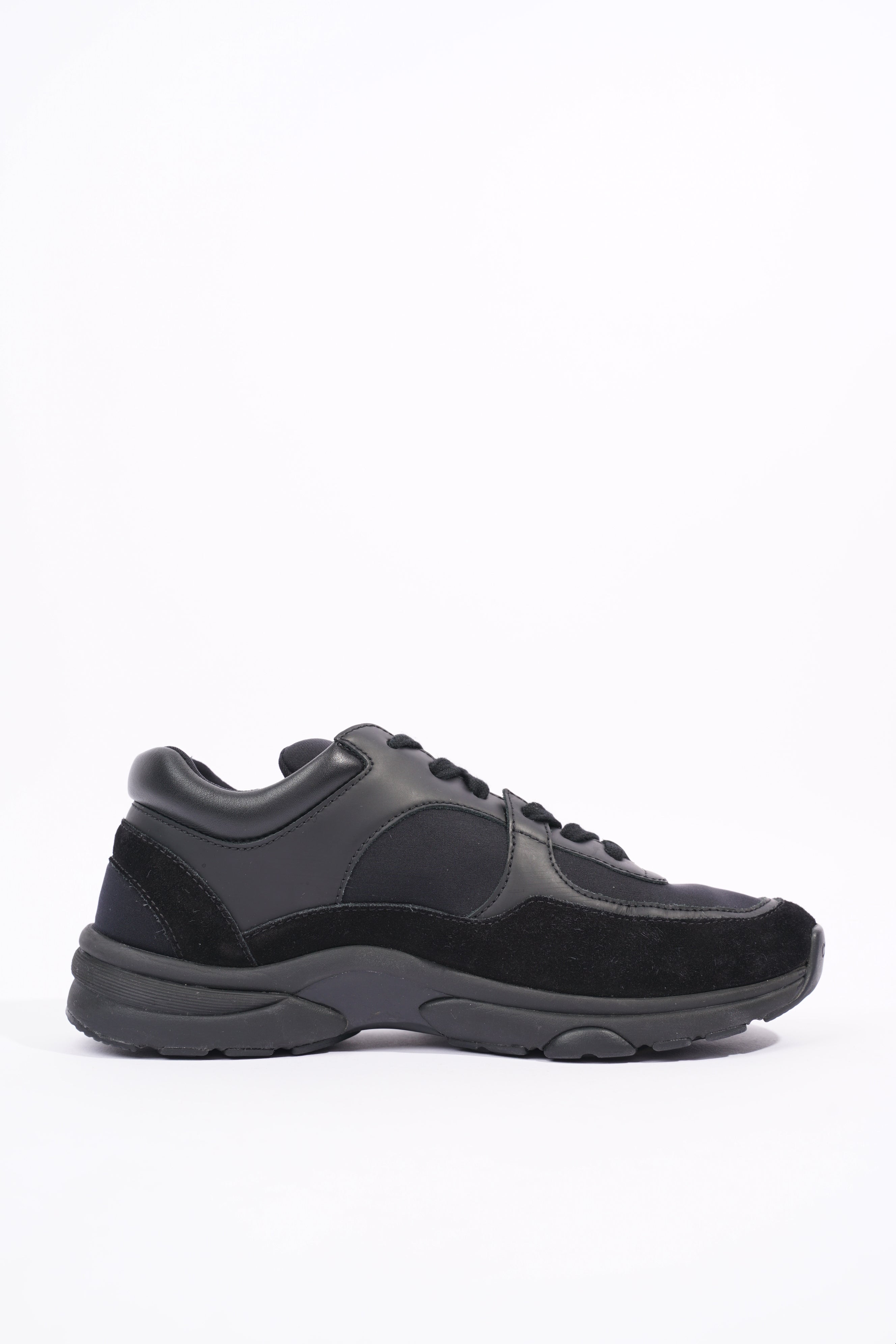 Chanel Womens CC Logo Runner Black EU 37 / UK 4