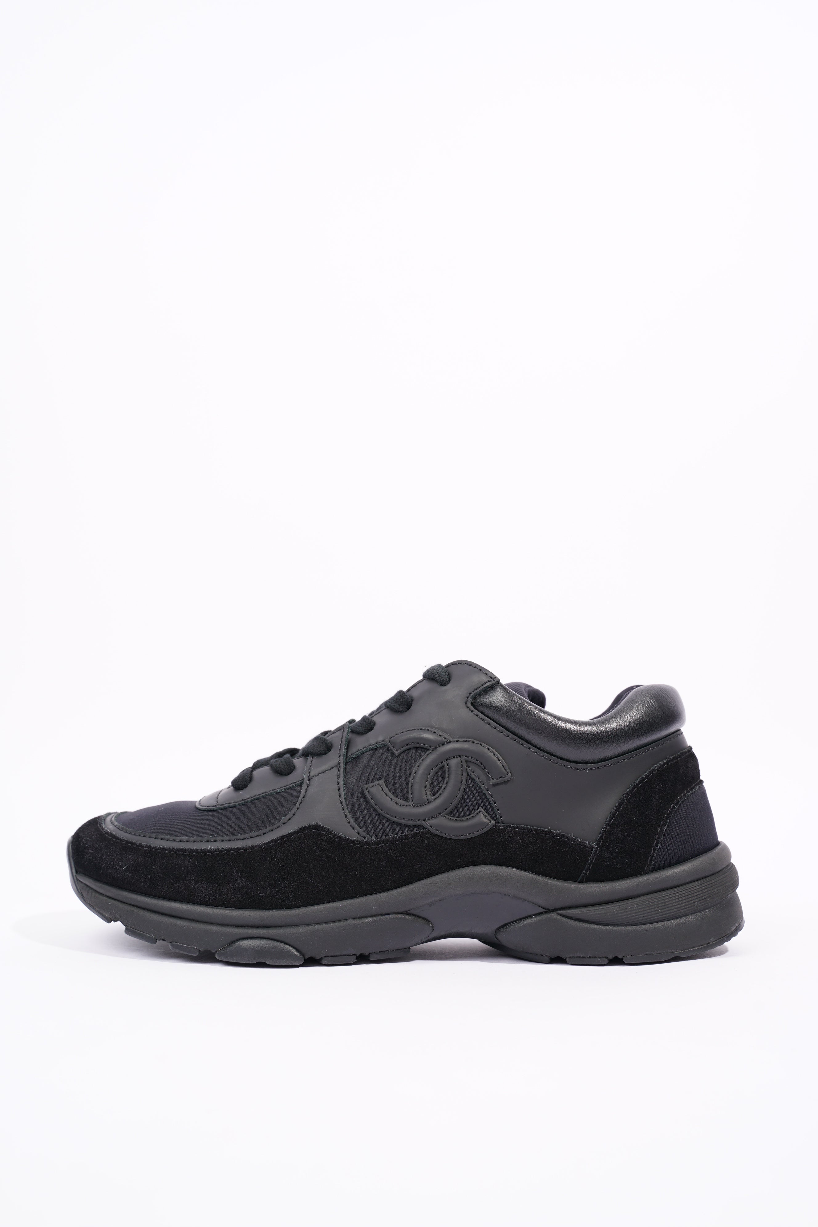 Chanel Womens CC Logo Runner Black EU 37 / UK 4