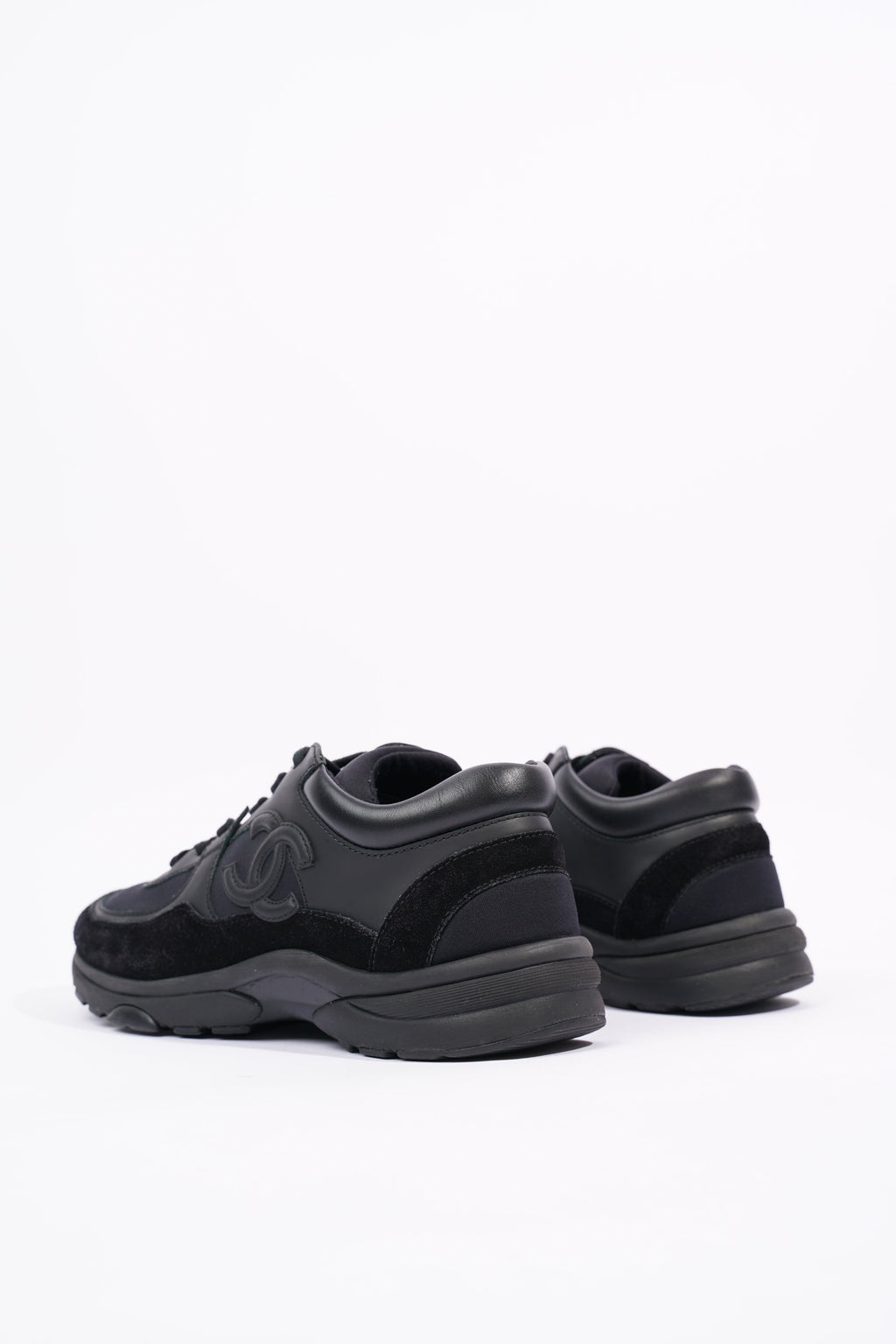 Chanel Womens CC Logo Runner Black EU 37 / UK 4