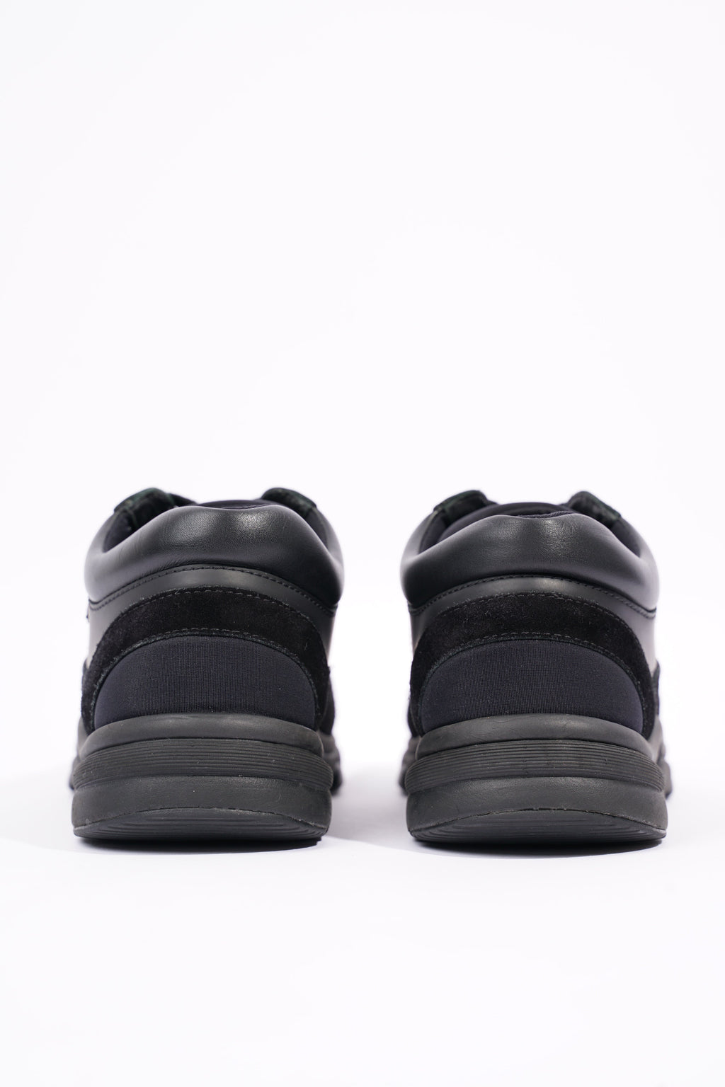 Chanel Womens CC Logo Runner Black EU 37 / UK 4