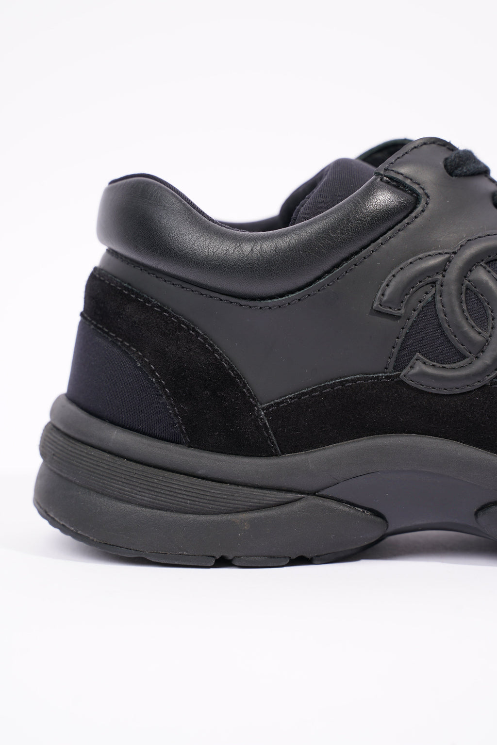 Chanel Womens CC Logo Runner Black EU 37 / UK 4