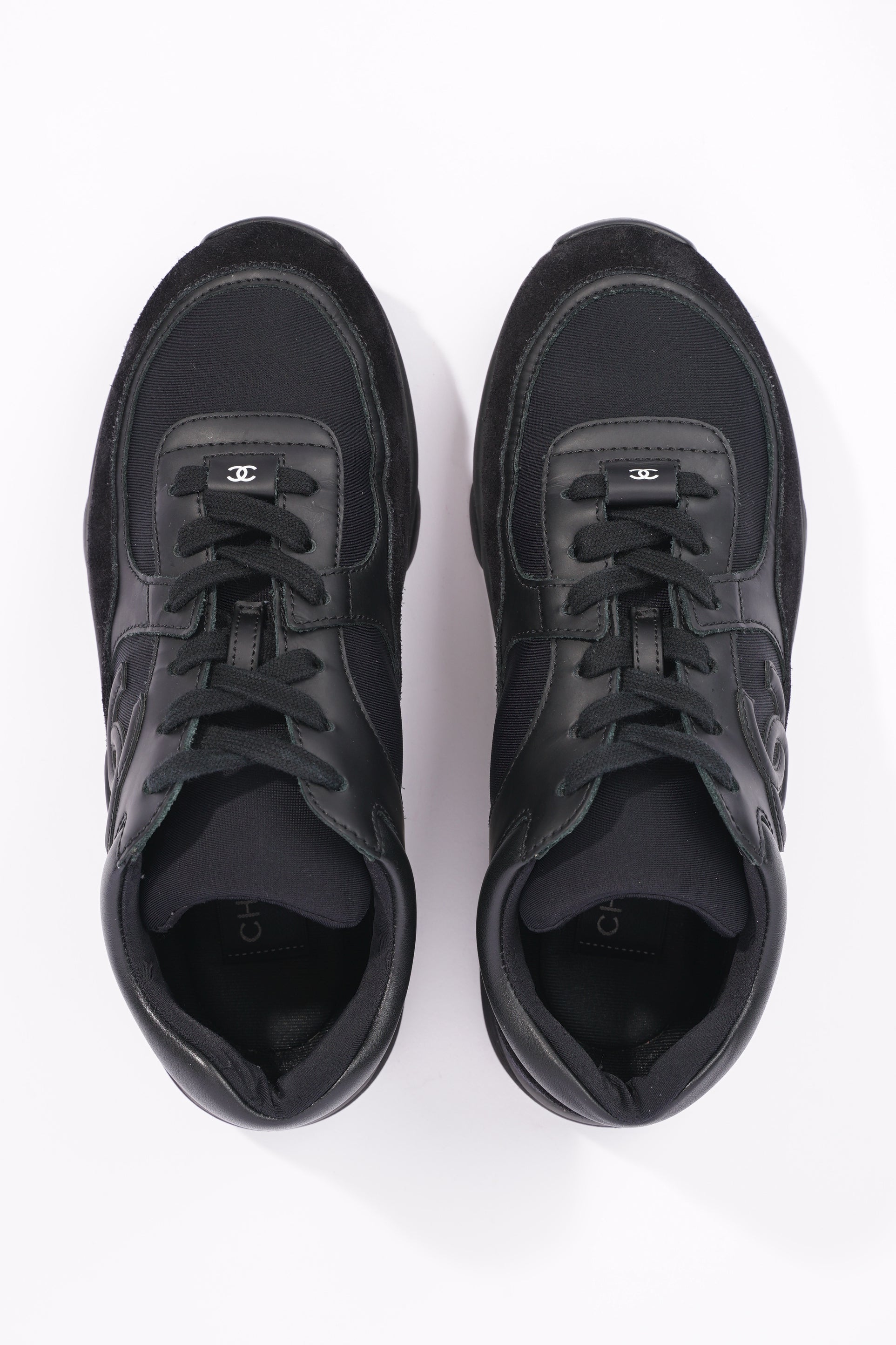 Chanel Womens CC Logo Runner Black EU 37 / UK 4