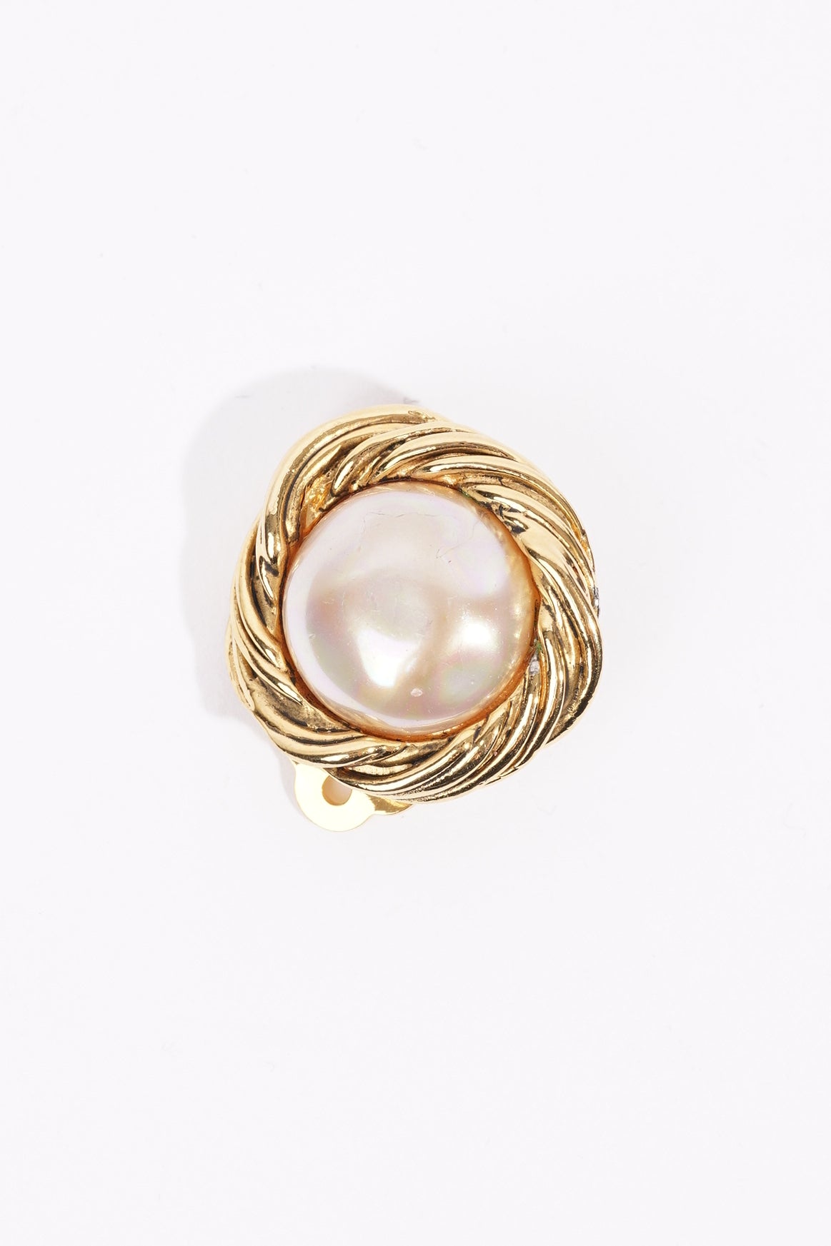 Chanel Womens Gripoux Pearl Earring Gold
