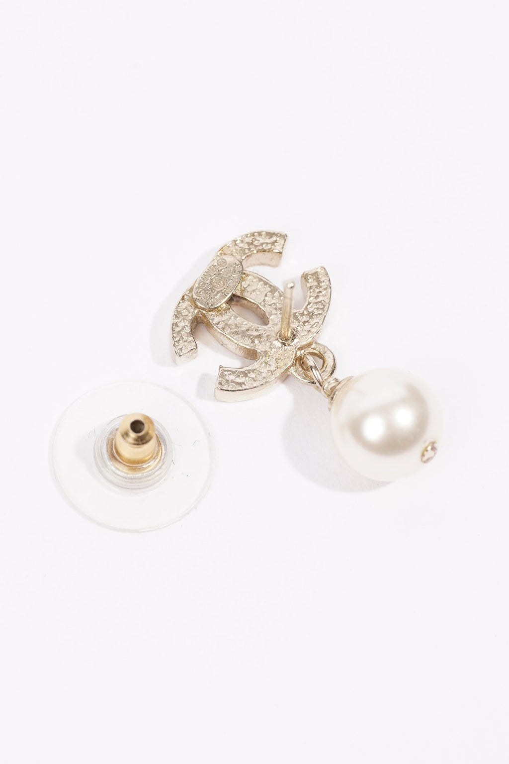 Chanel Womens CC Pearl Drop Earrings Gold