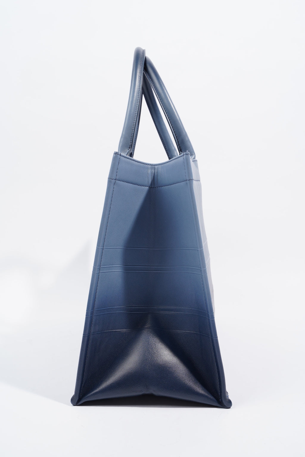 Christian Dior Book Tote Ombre Blue Leather Blue Leather Medium